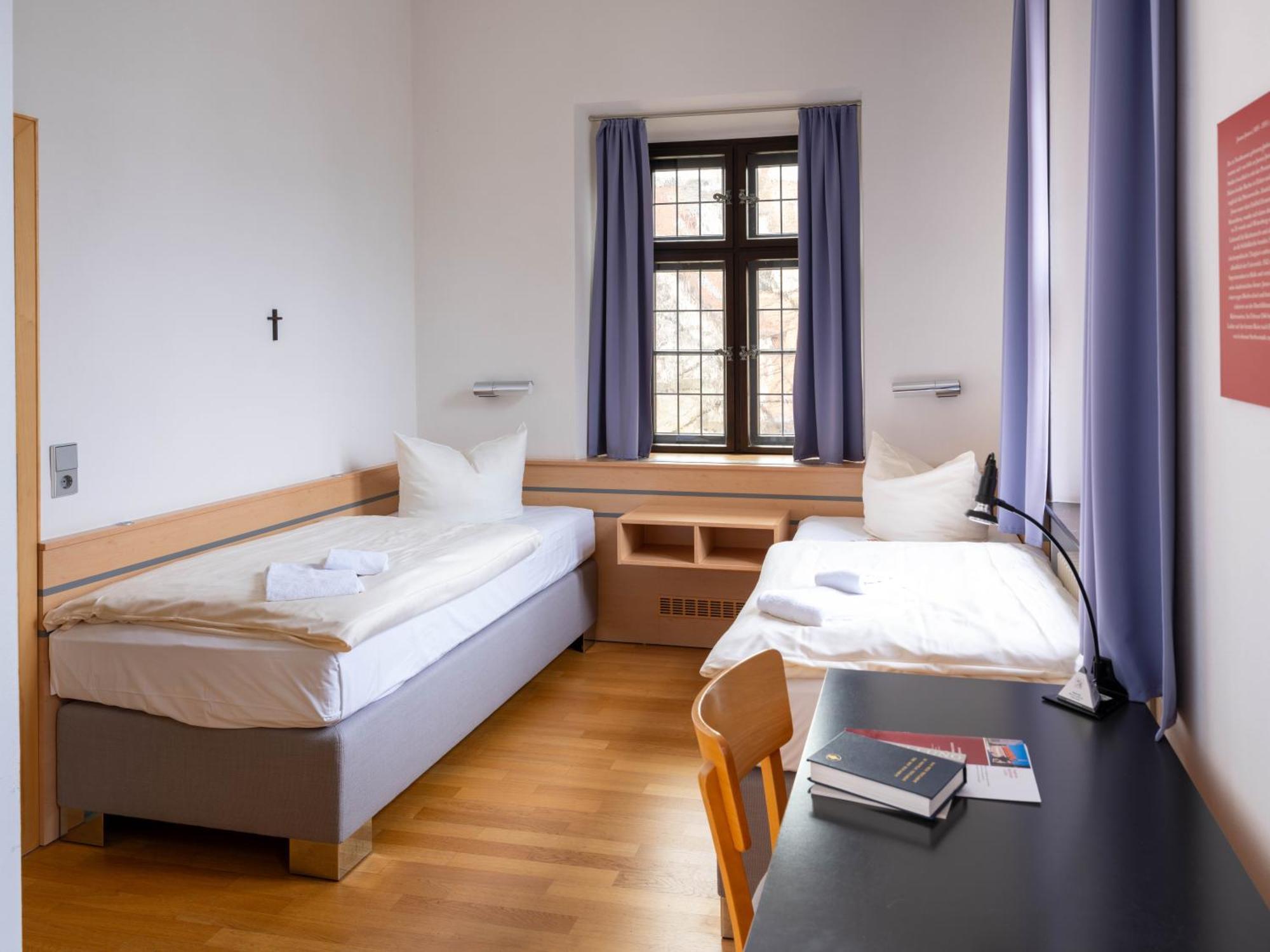 Standaard Kamer met 2 Bedden