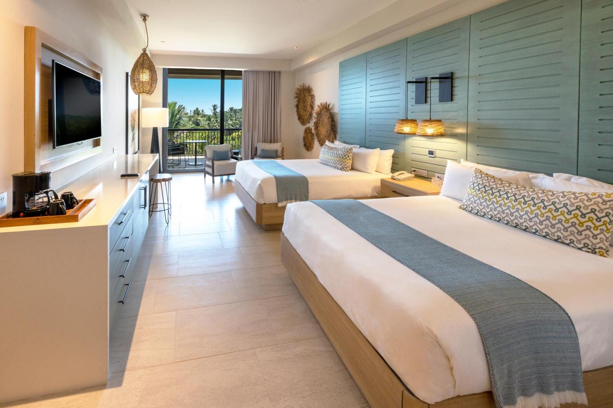 Resort Queen - Tropical Junior Suite