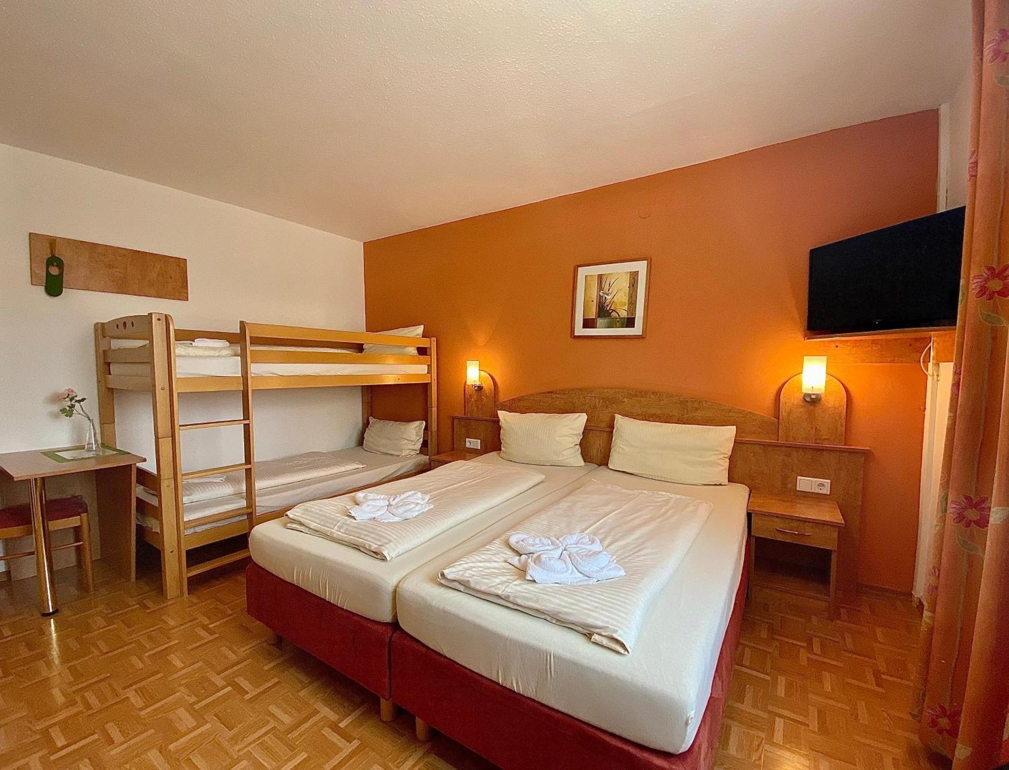Vierbettzimmer