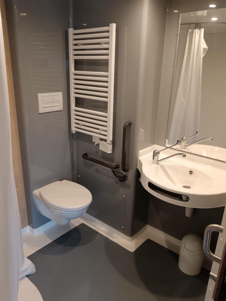 Accessible 2-Bedroom Cottage - 4 people