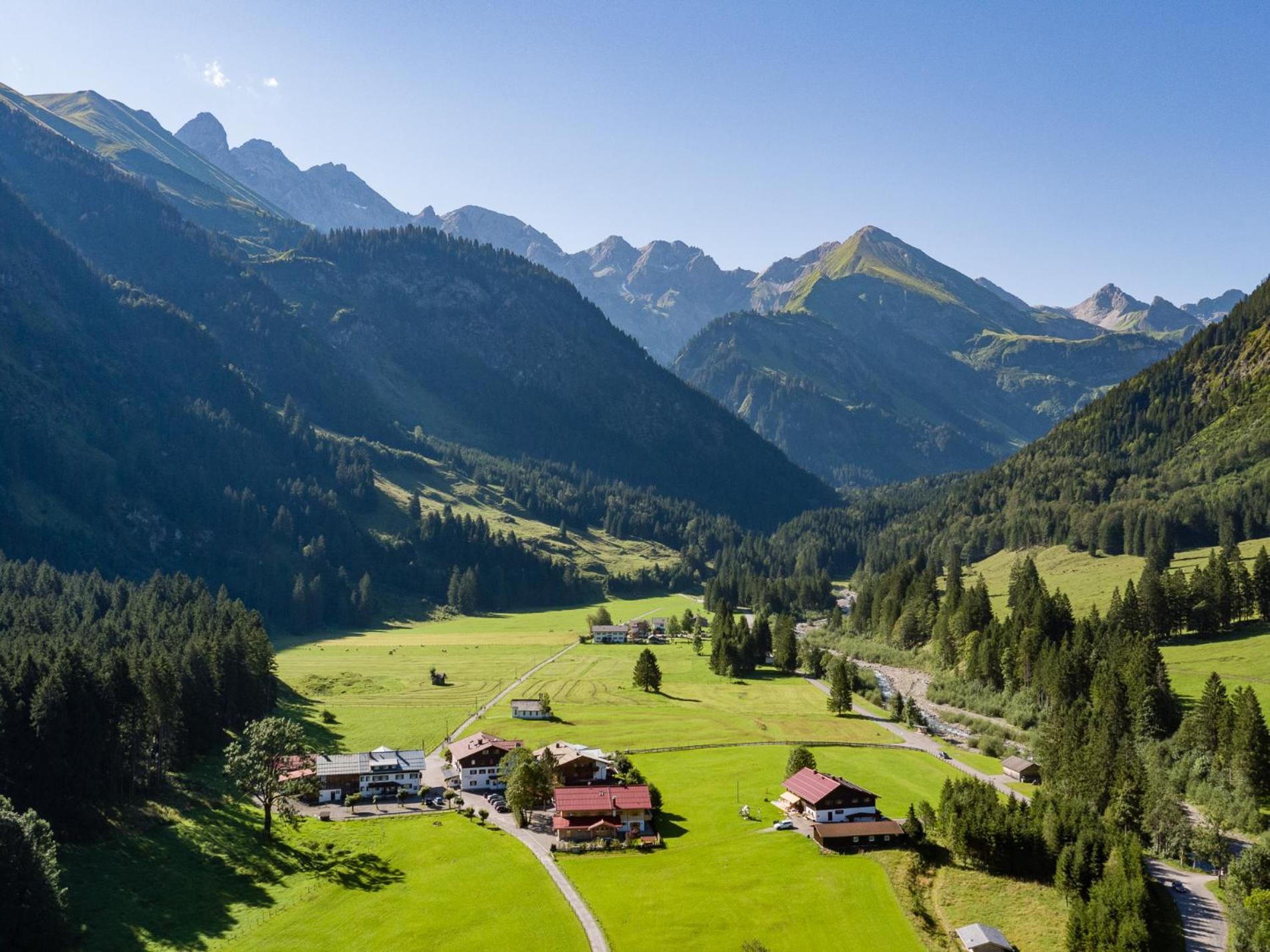 Doppelzimmer mit Bergblick