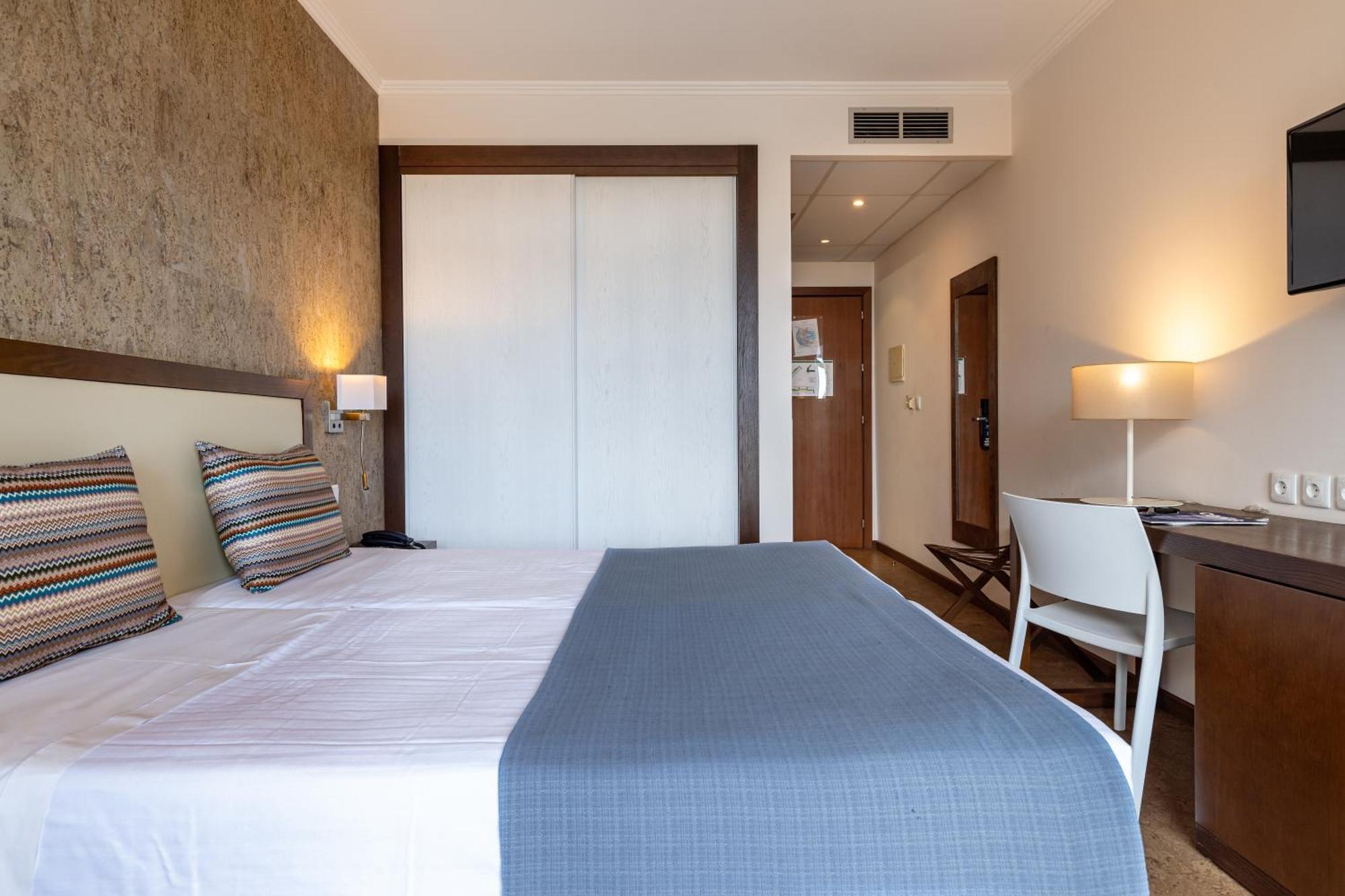 Quarto Twin