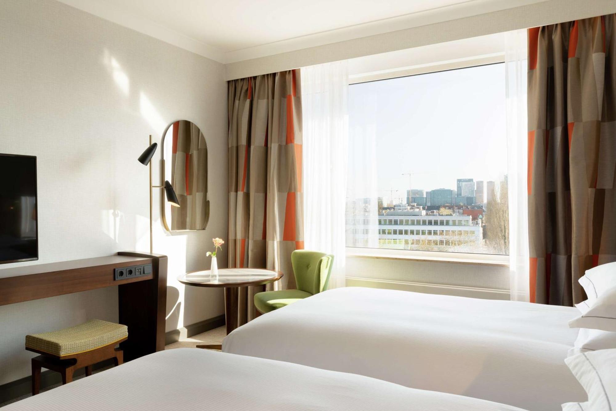 Chambre Lits Jumeaux Deluxe - Vue sur Canal