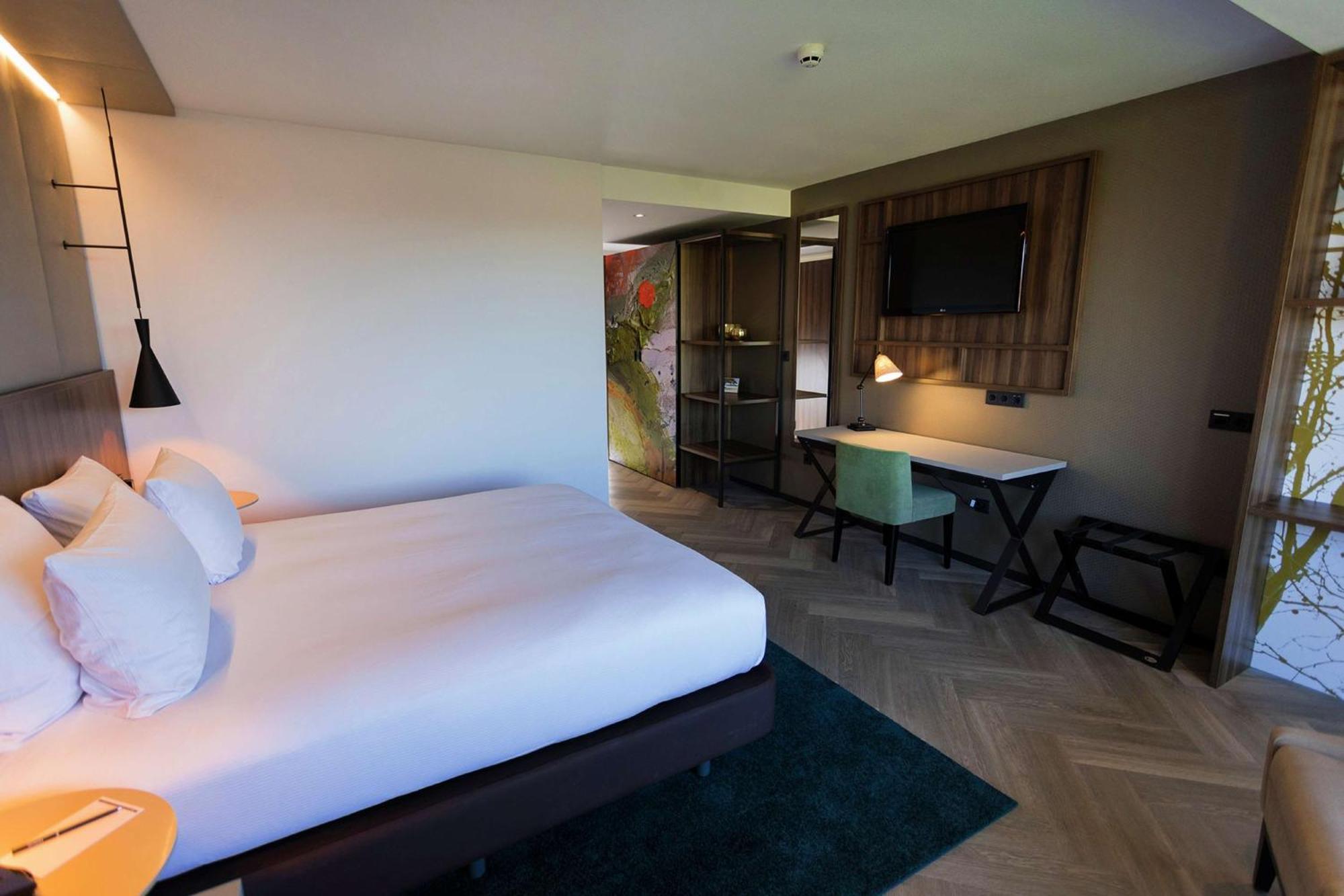 Kamer met Kingsize Bed