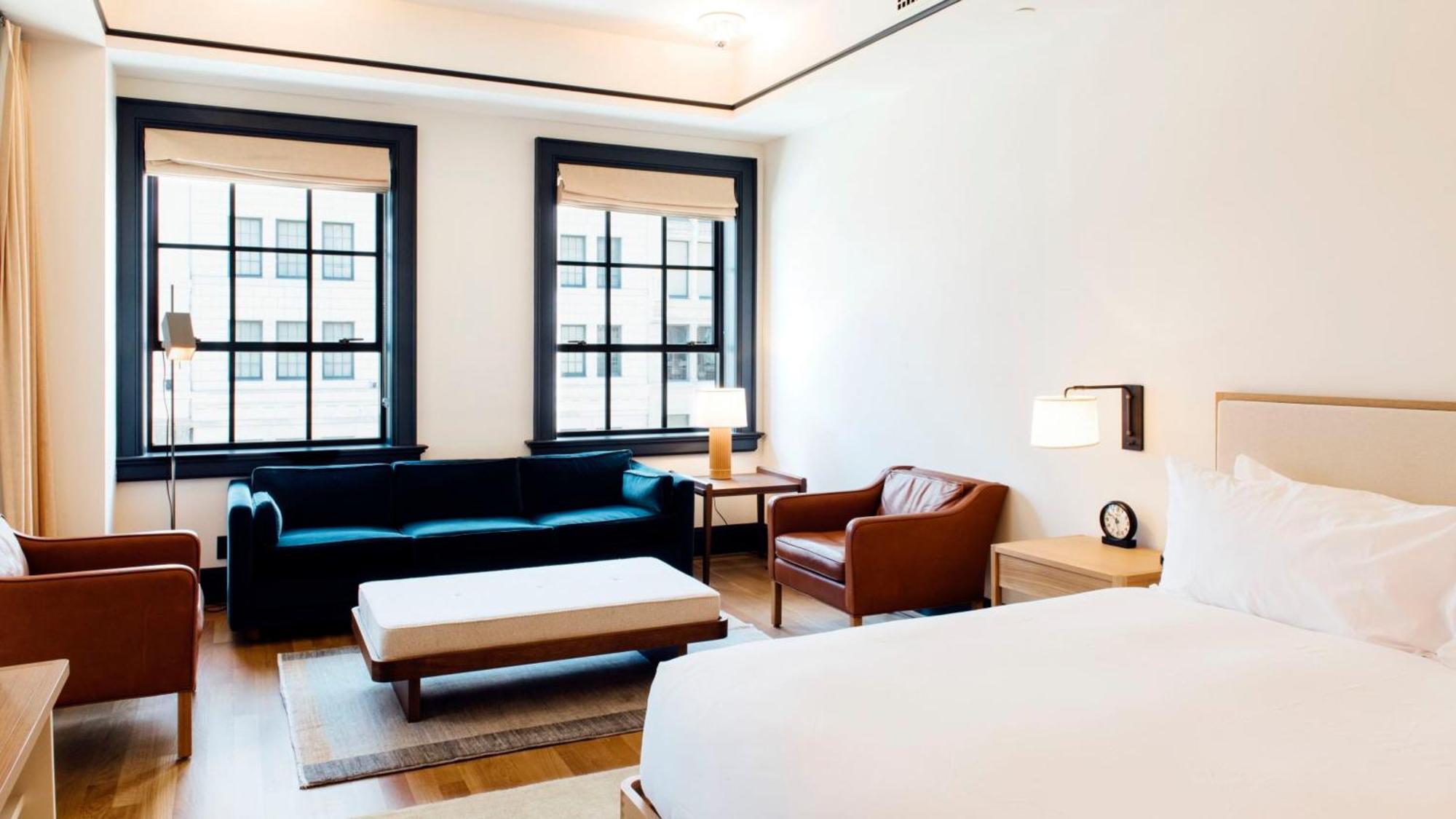 Superior King Room