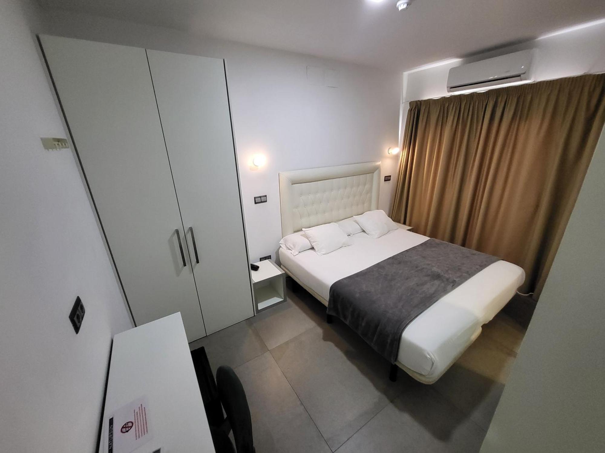 Double or Twin Room Sea View Terrace