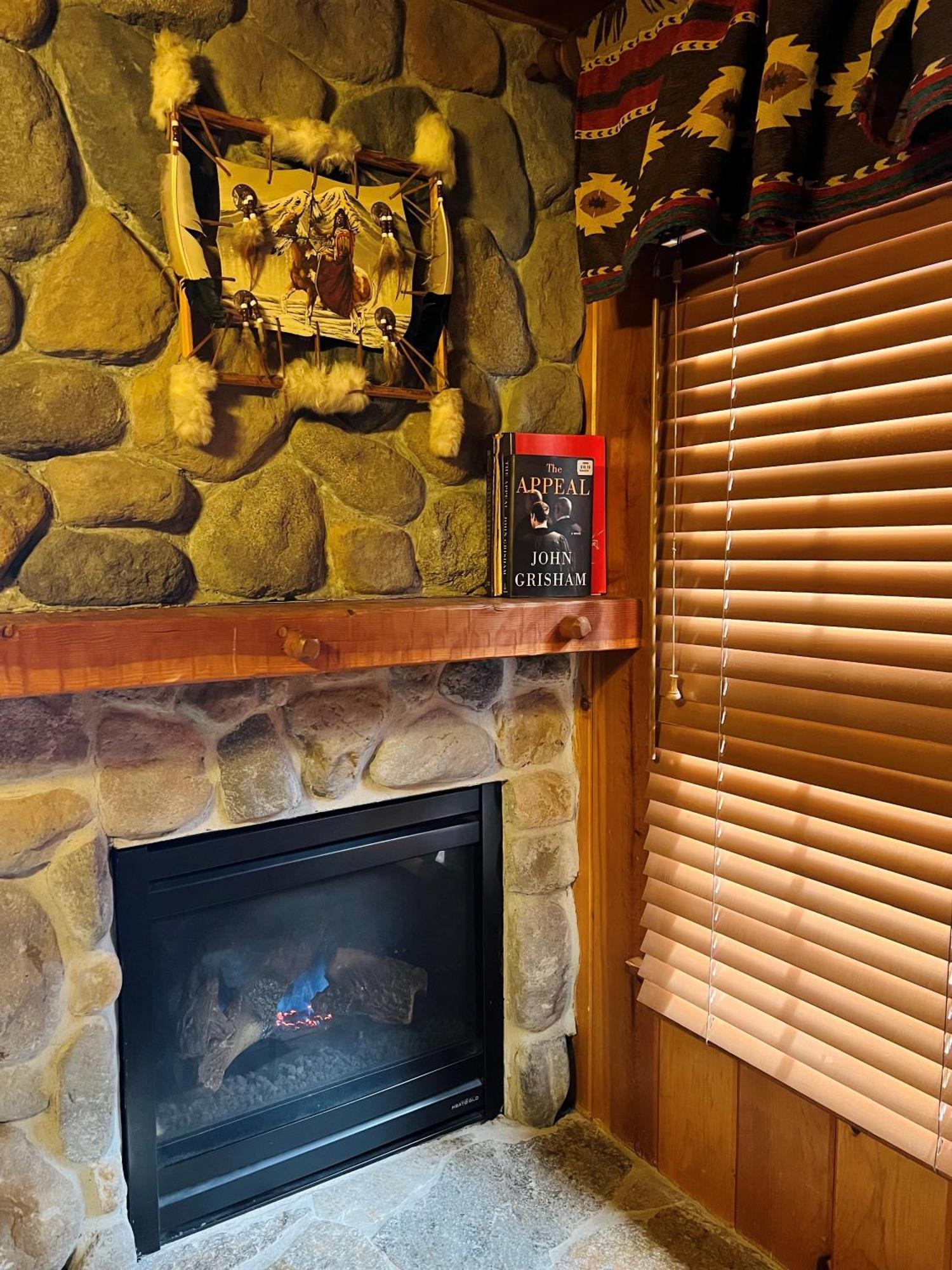 Queen Studio - Tahoe Teepee