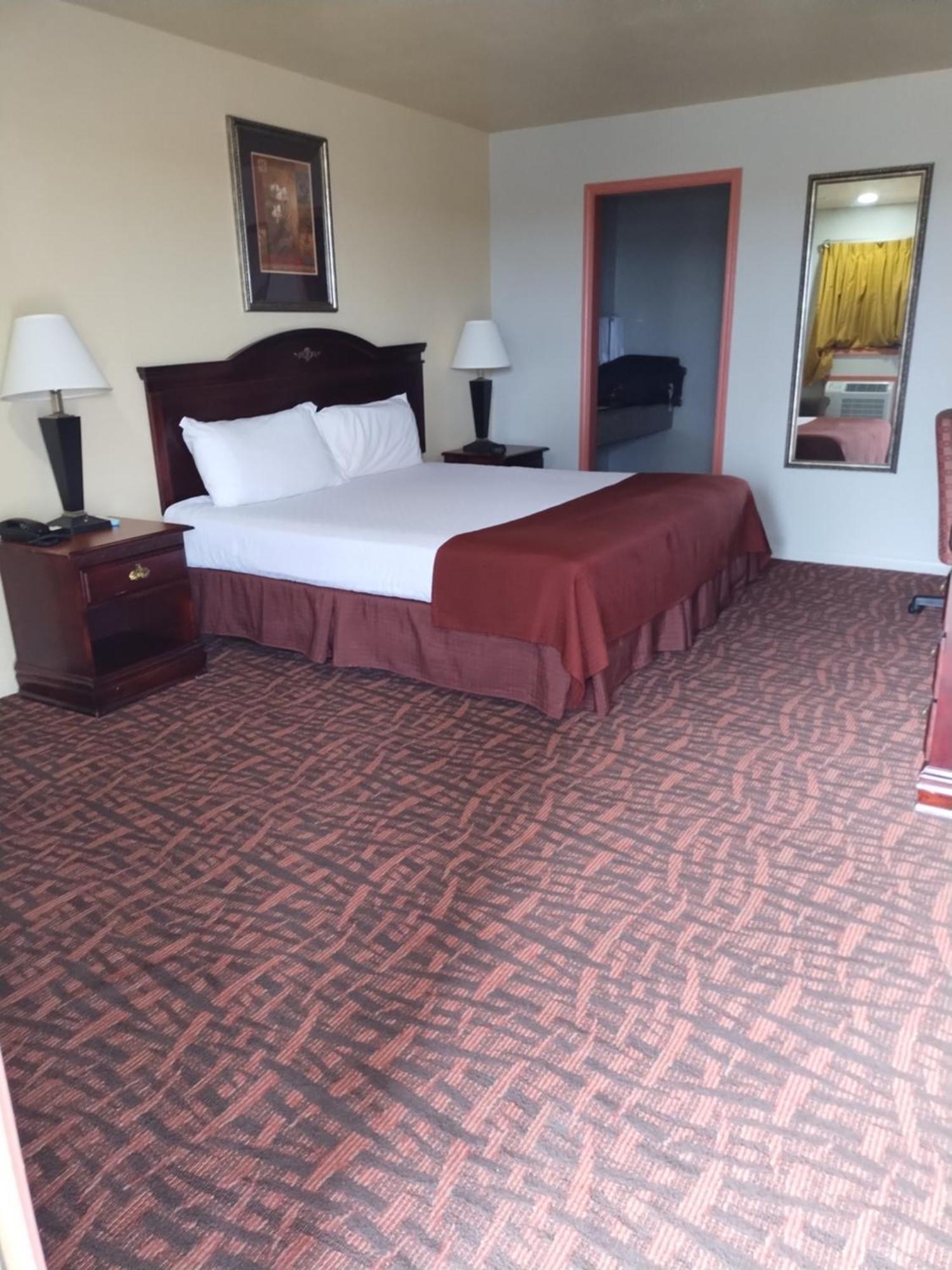 Standard King Room