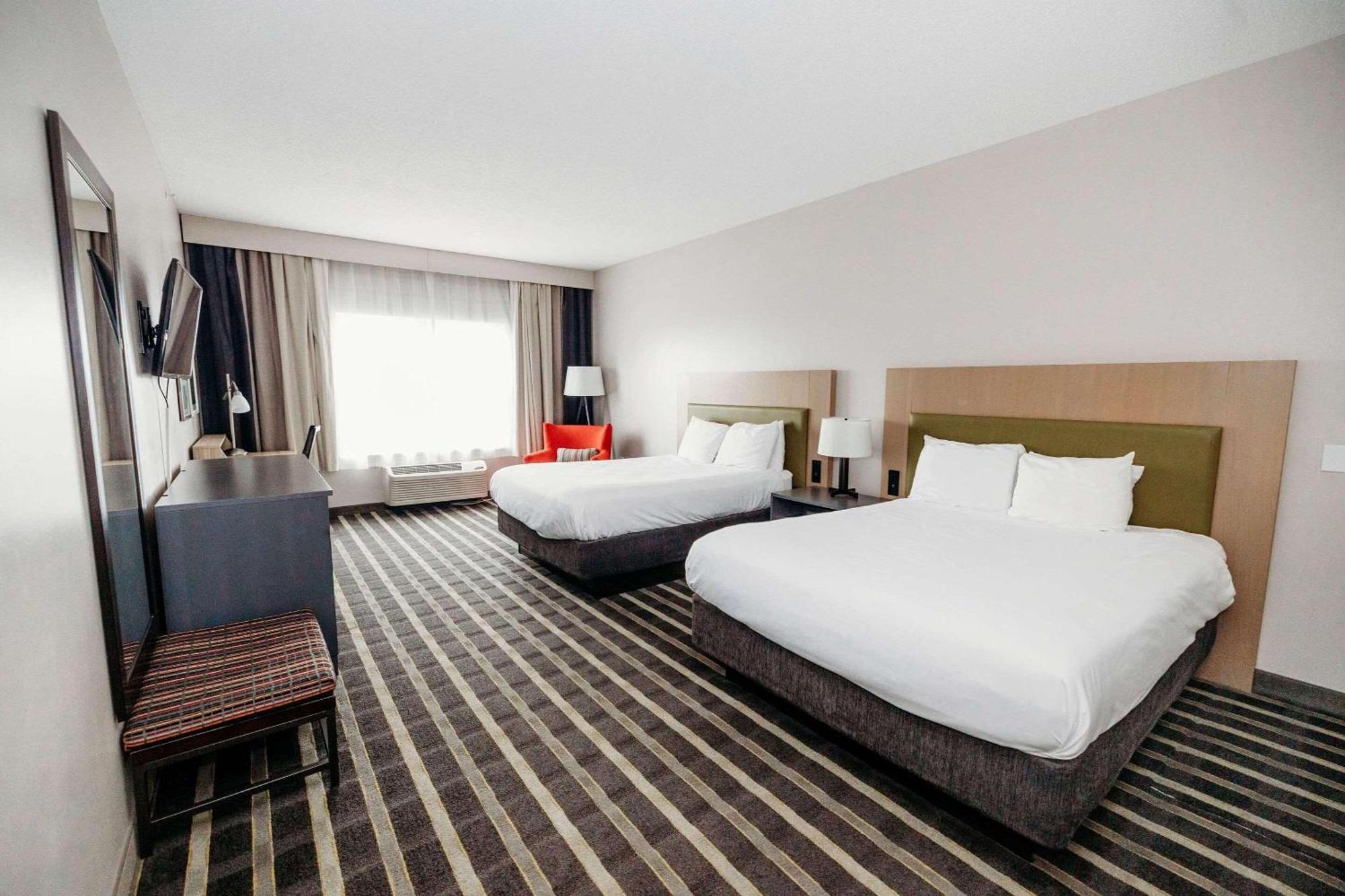 Queen Room with Two Queen Beds