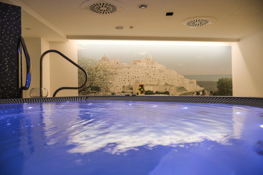 Standard Double Room with Spa Access