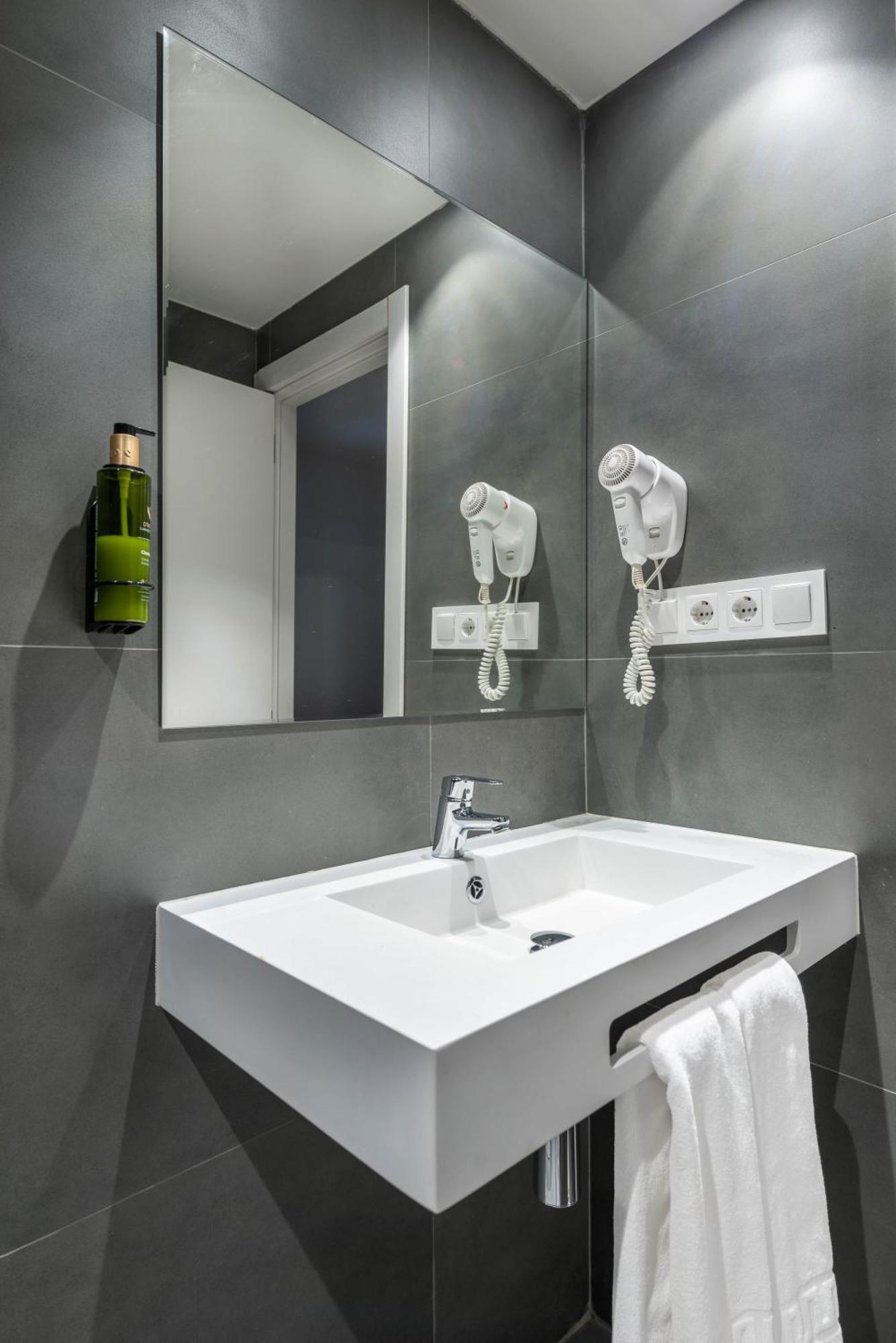 Habitación Individual Económica