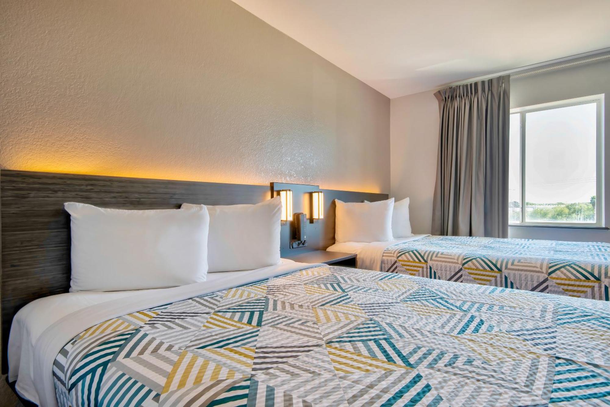 Quadruple Room - Disability Access - Non-Smoking