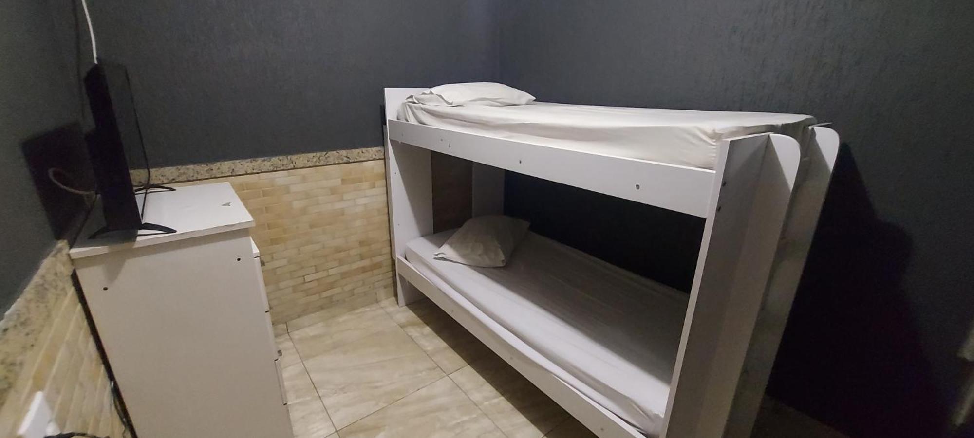 Quarto Duplo