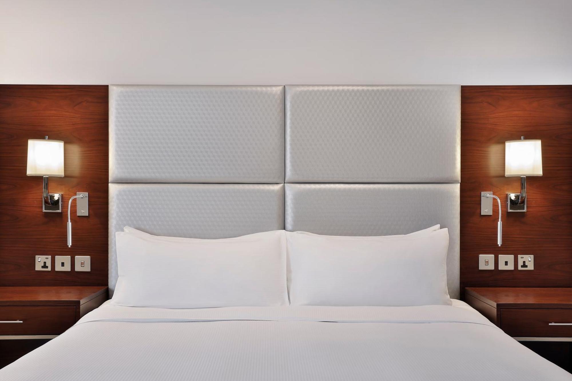 Suite Familiare con 2 Camere da Letto, Vista Mare e Balcone