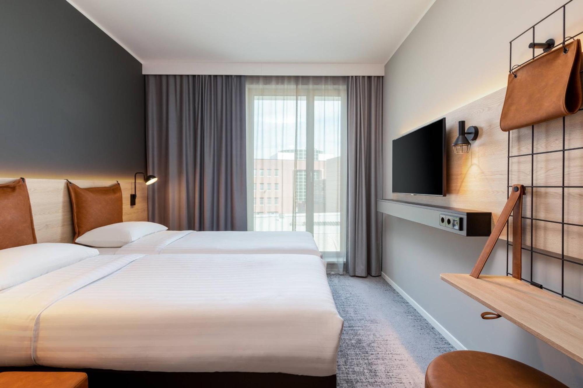 Moxy Tweepersoonskamer met 2 Aparte Bedden