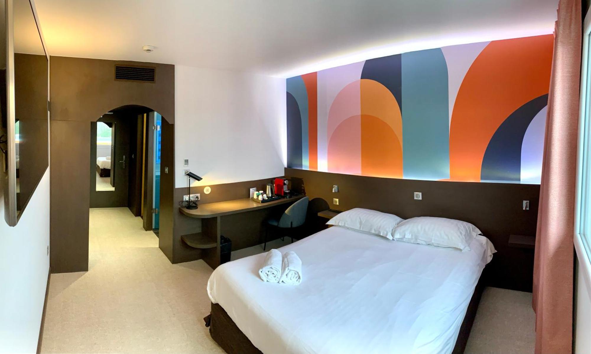 Chambre Double - Accessible aux Personnes à Mobilité Réduite