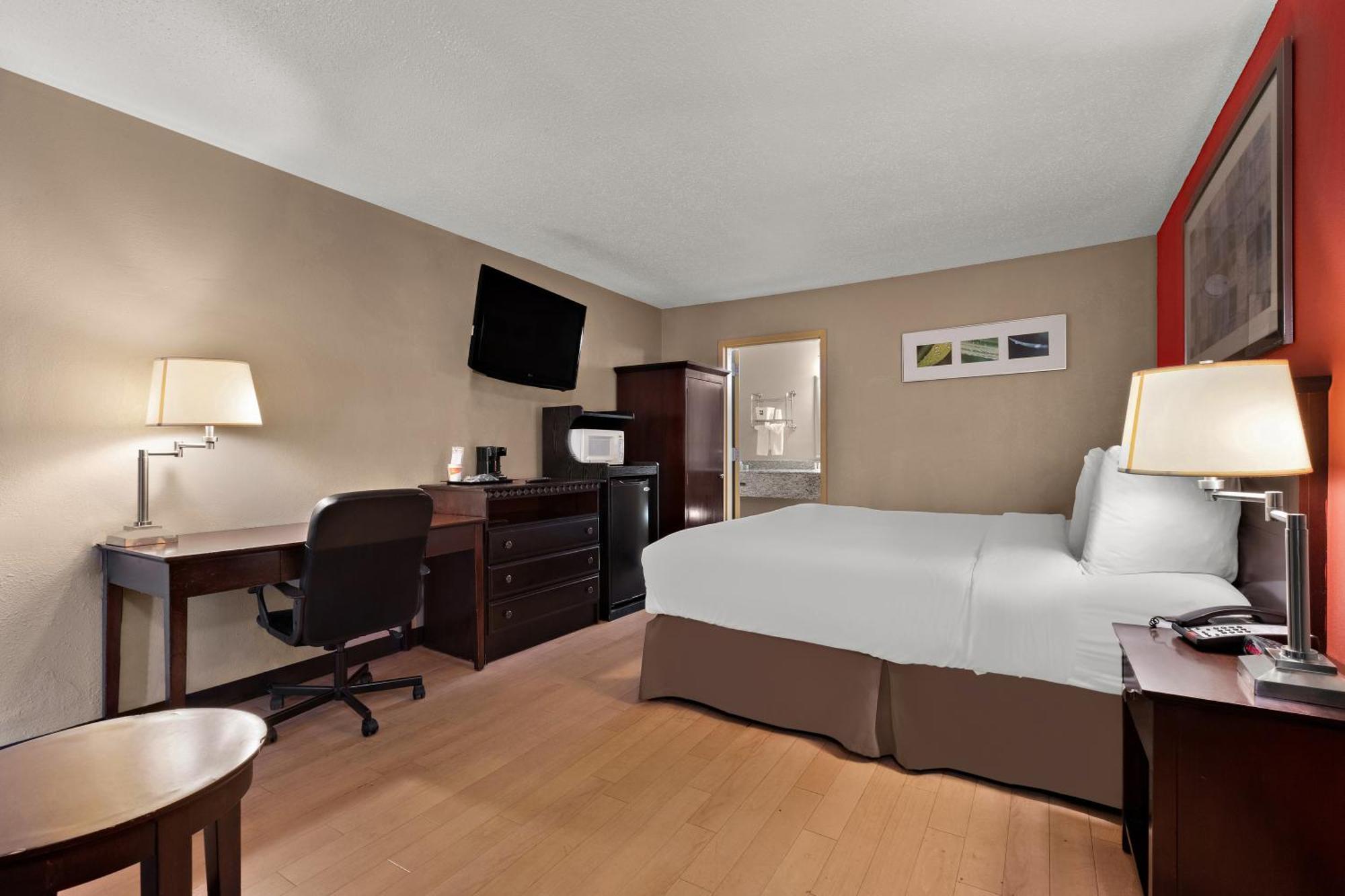Standard King Room - Non Smoking