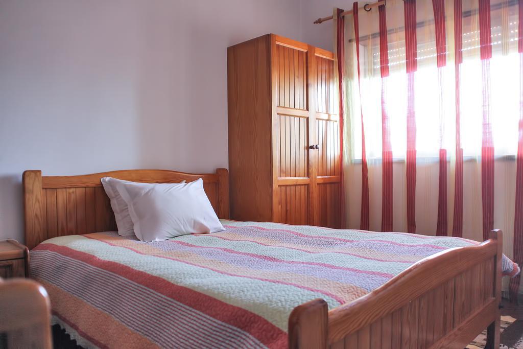Quarto Individual Económico