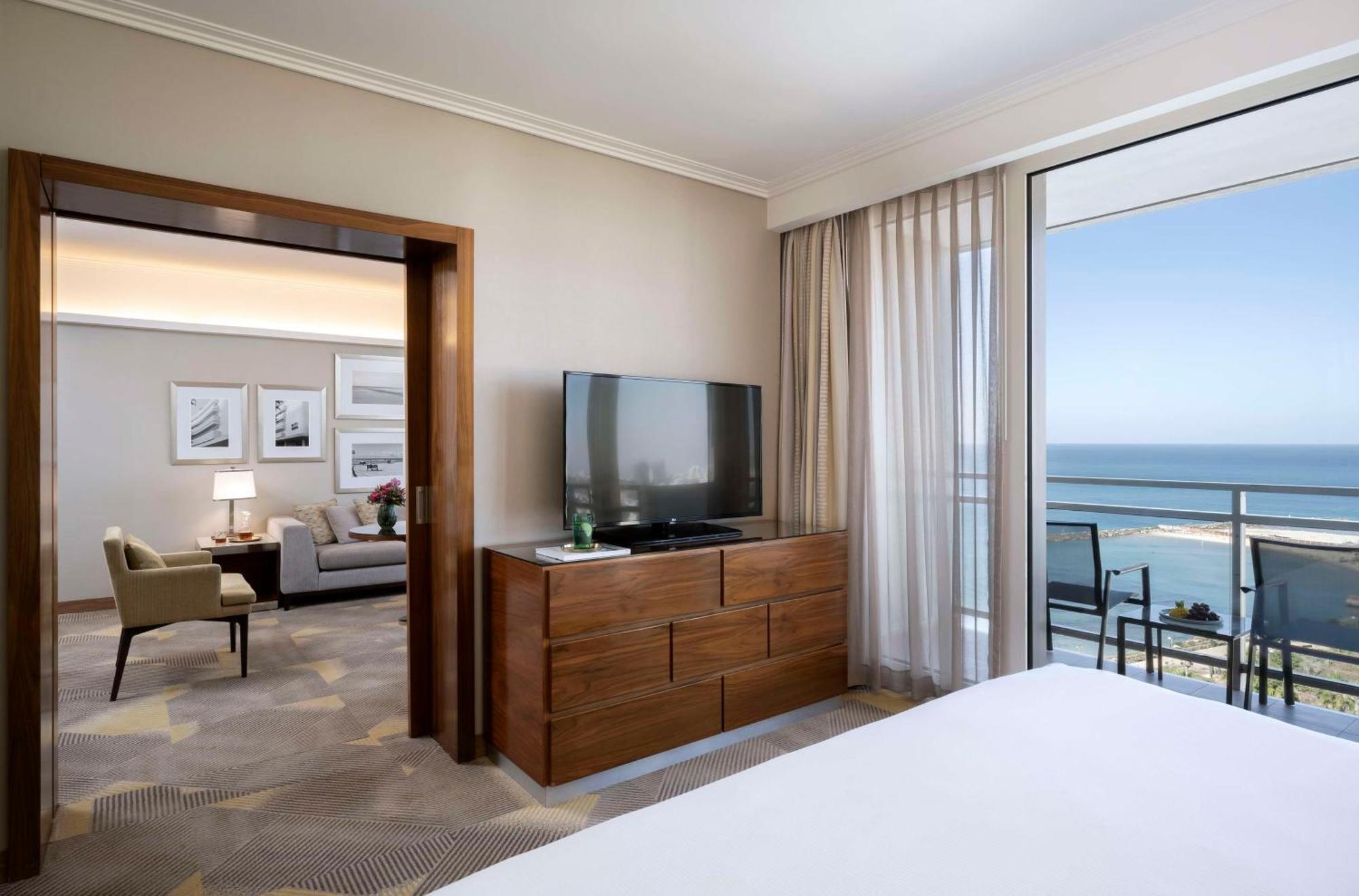 Suite Lit King-Size Exécutive Plaza - Vue sur Mer