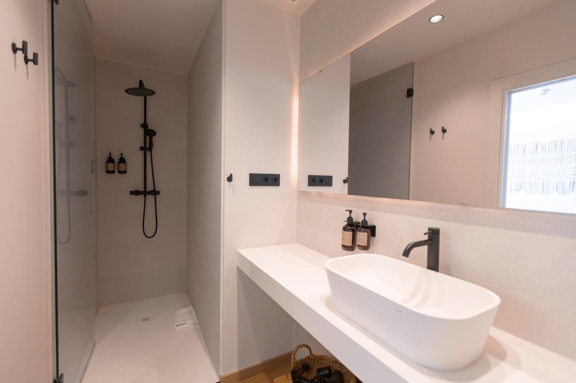 Double Room with Garden View,1537669960:JPEG