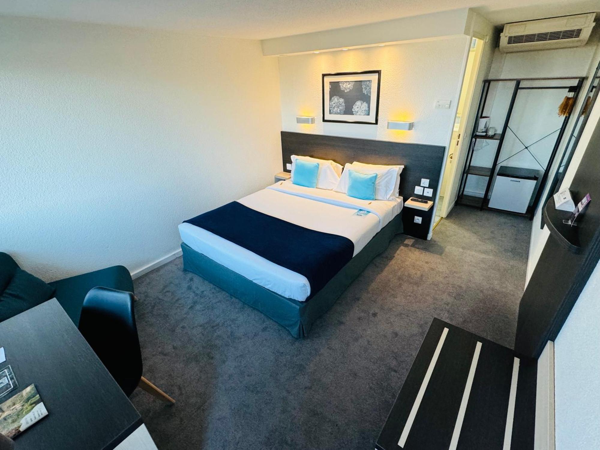 Standard Double Room,1537728490:JPEG