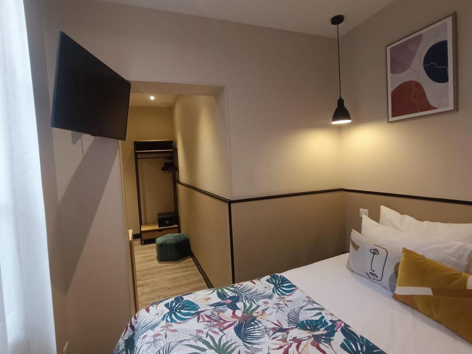 Chambre Familiale avec Douche