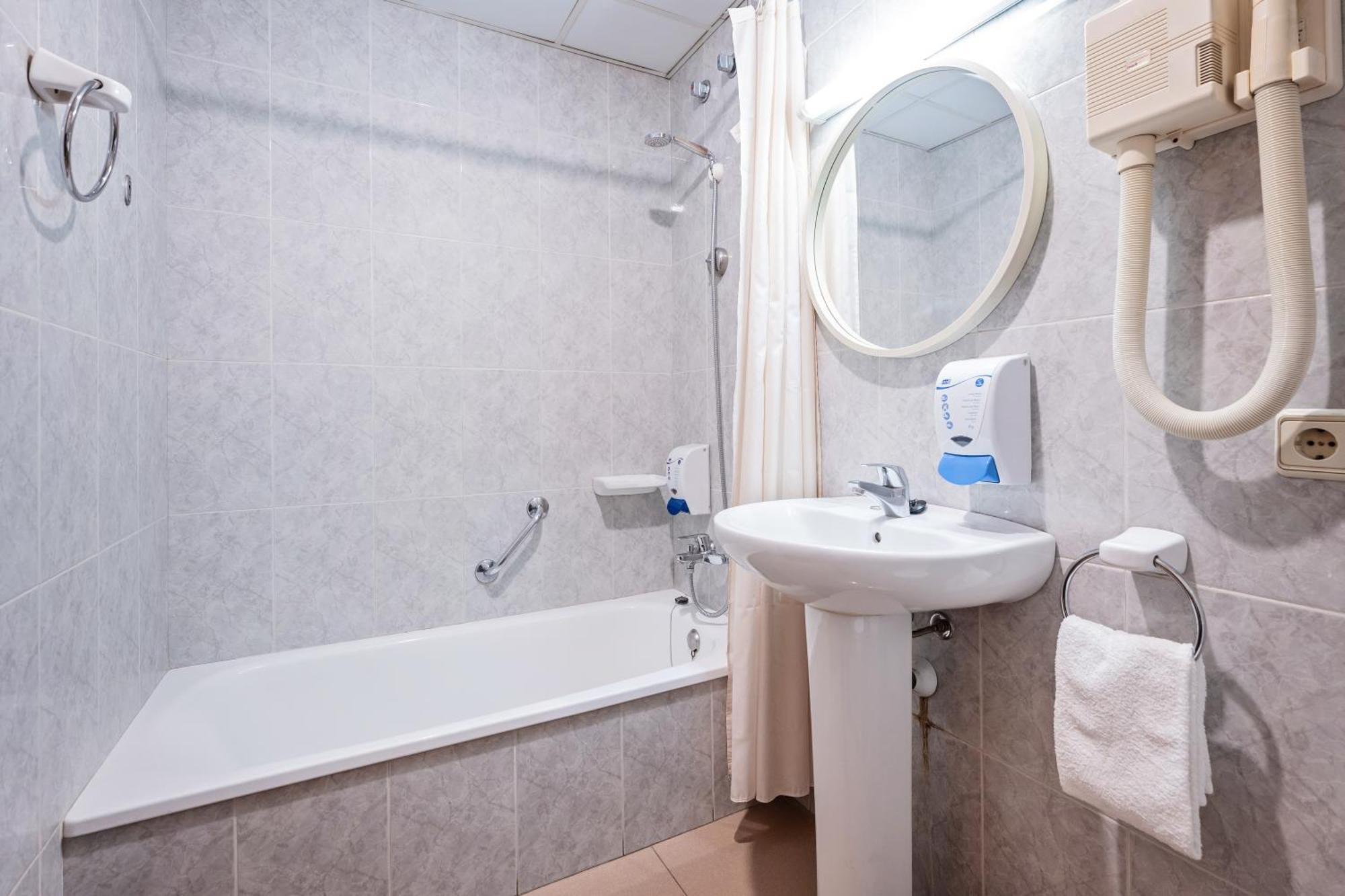 Apartamento de 1 dormitorio con terraza