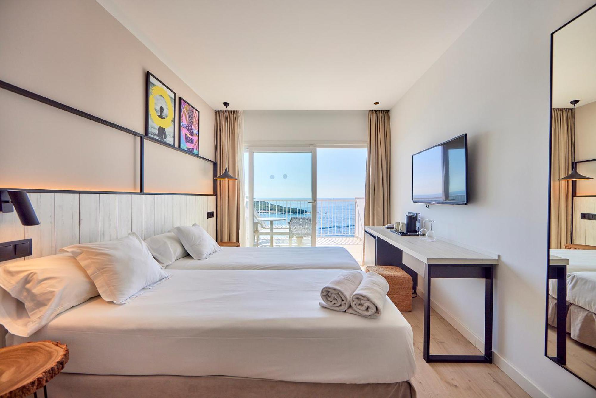 Quarto Duplo ou Twin com Vista Mar