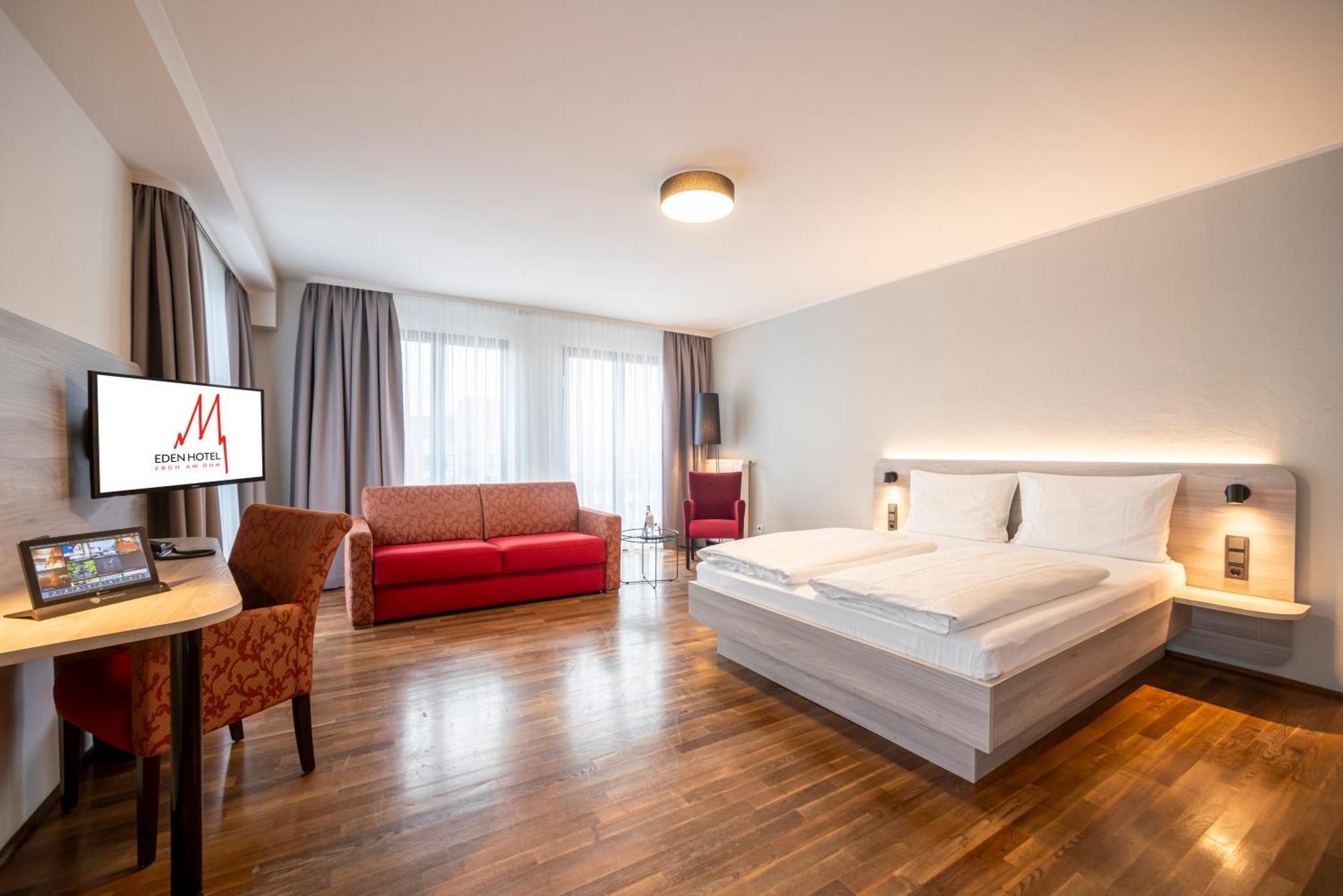 Superior Double Room with Cathedral View