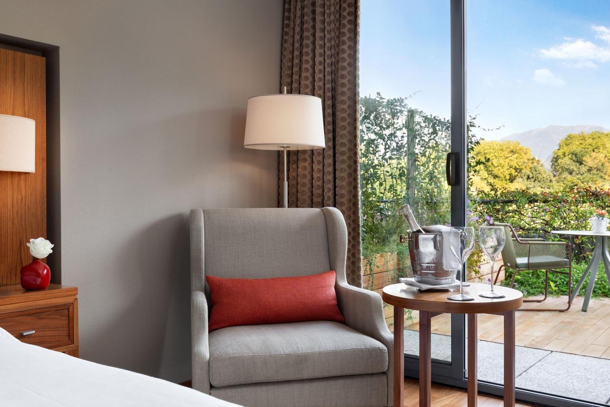 Deluxe Kamer met Kingsize Bed en Balkon