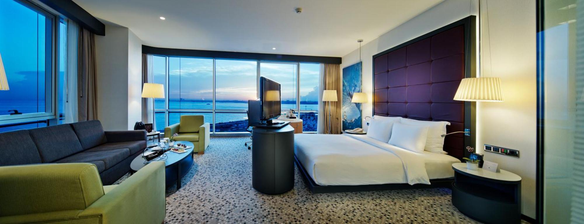 King Junior Suite with Sea View