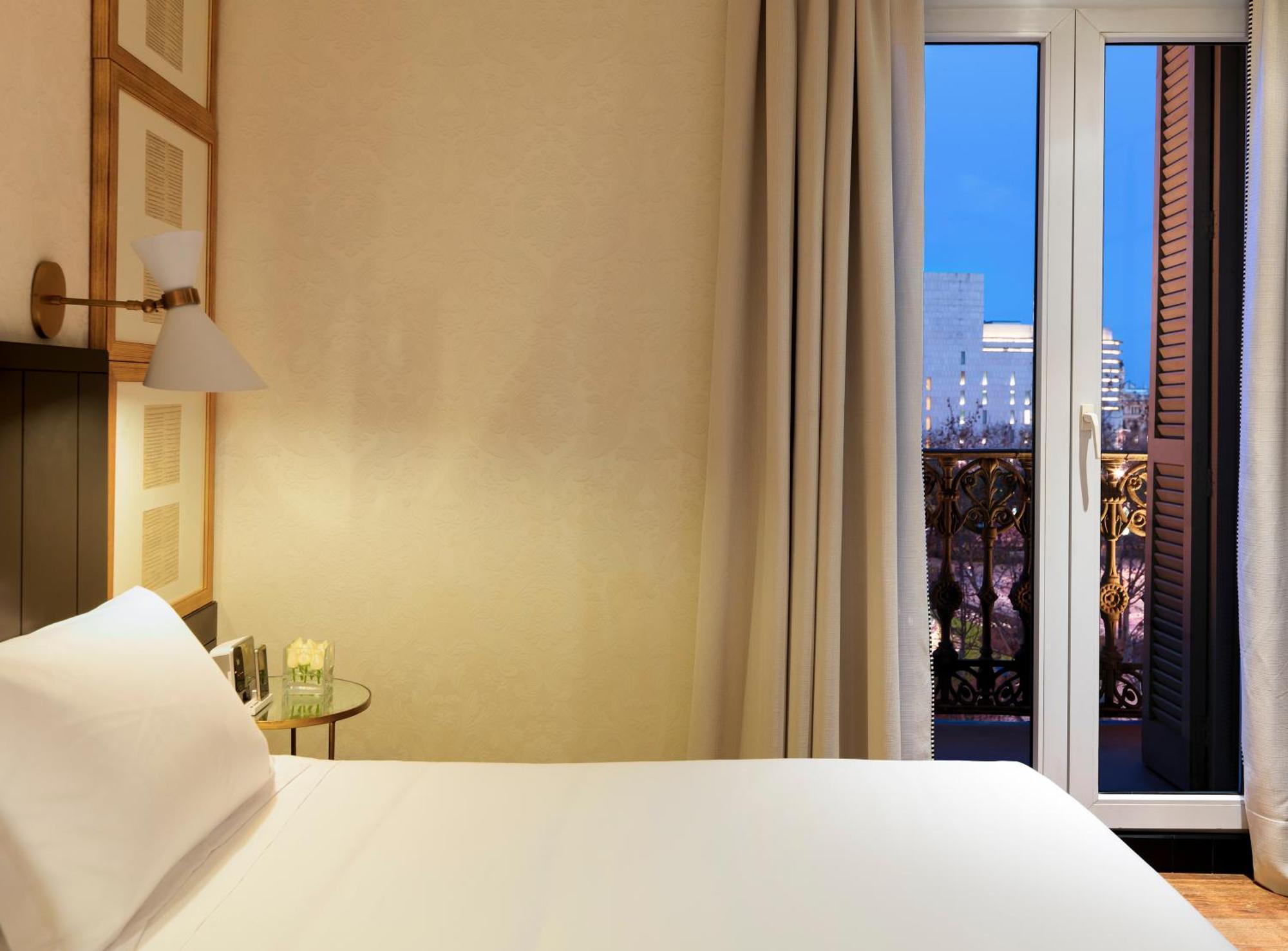 Quarto Duplo ou Twin Deluxe com Vista Plaça Catalunya
