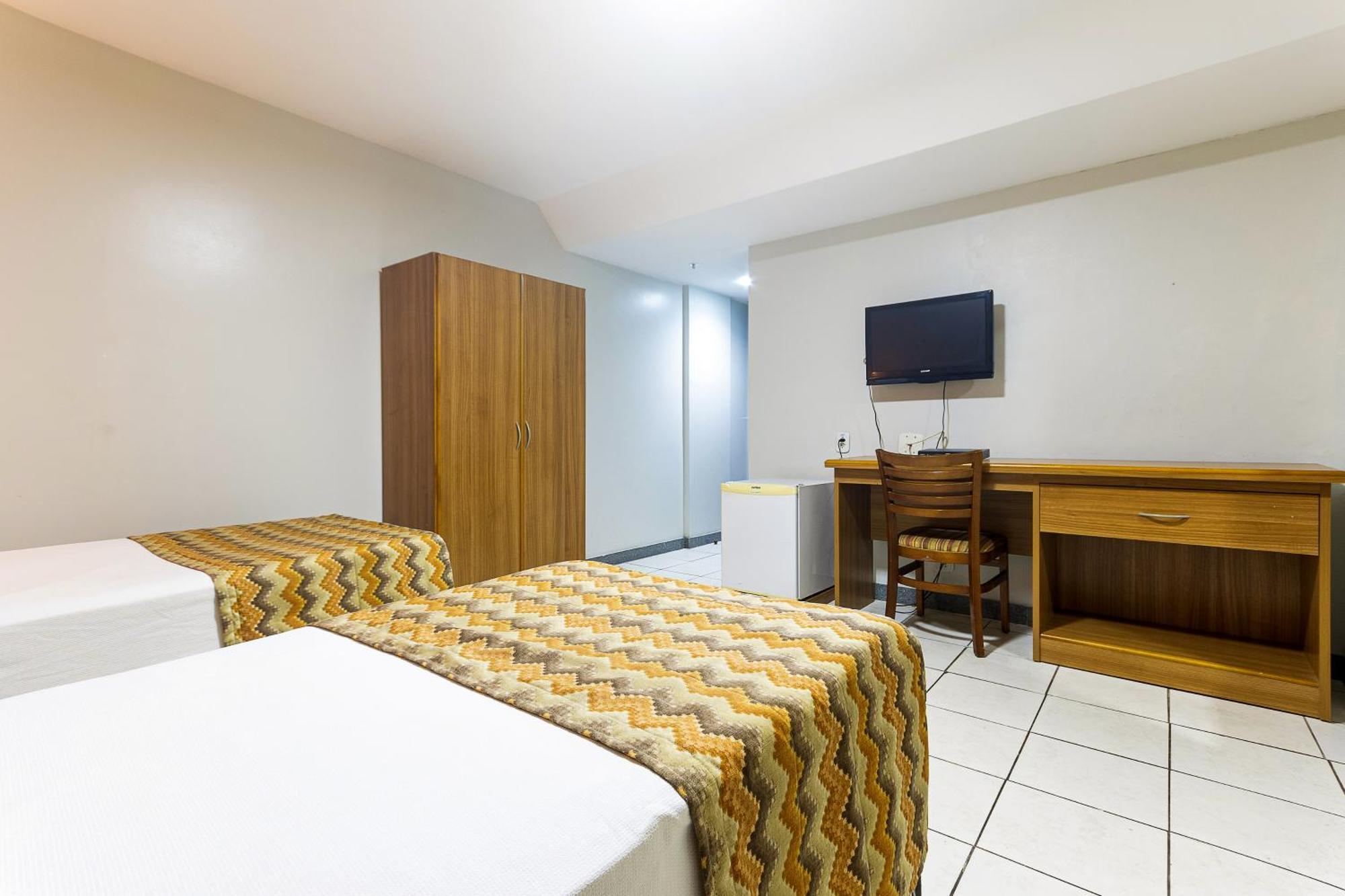 Quarto Twin