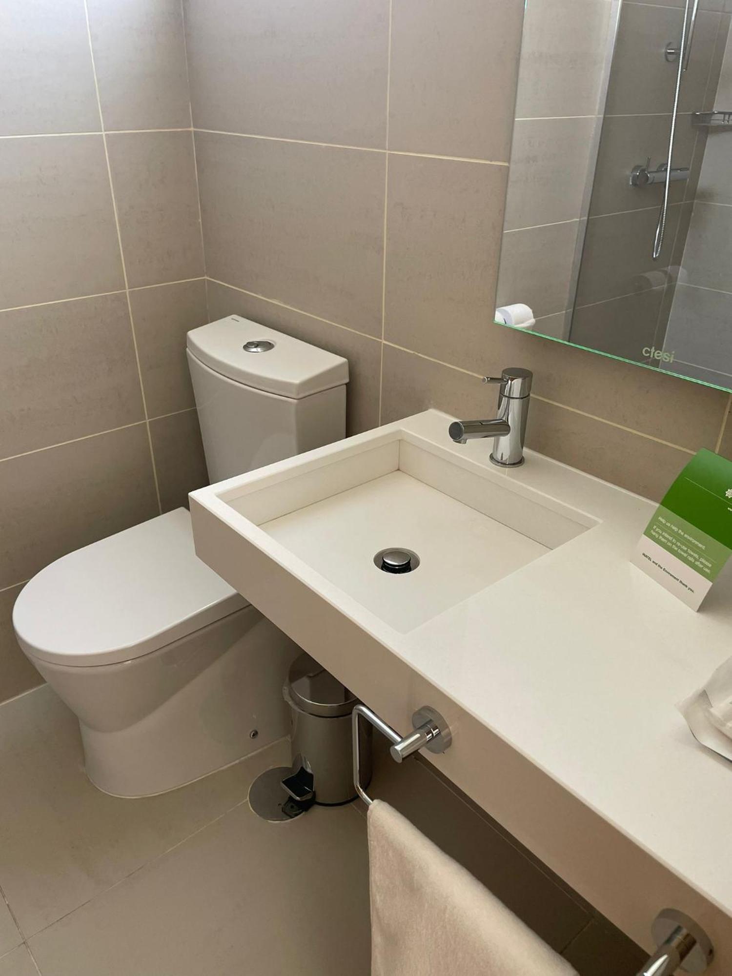 Quarto Duplo Standard Plus