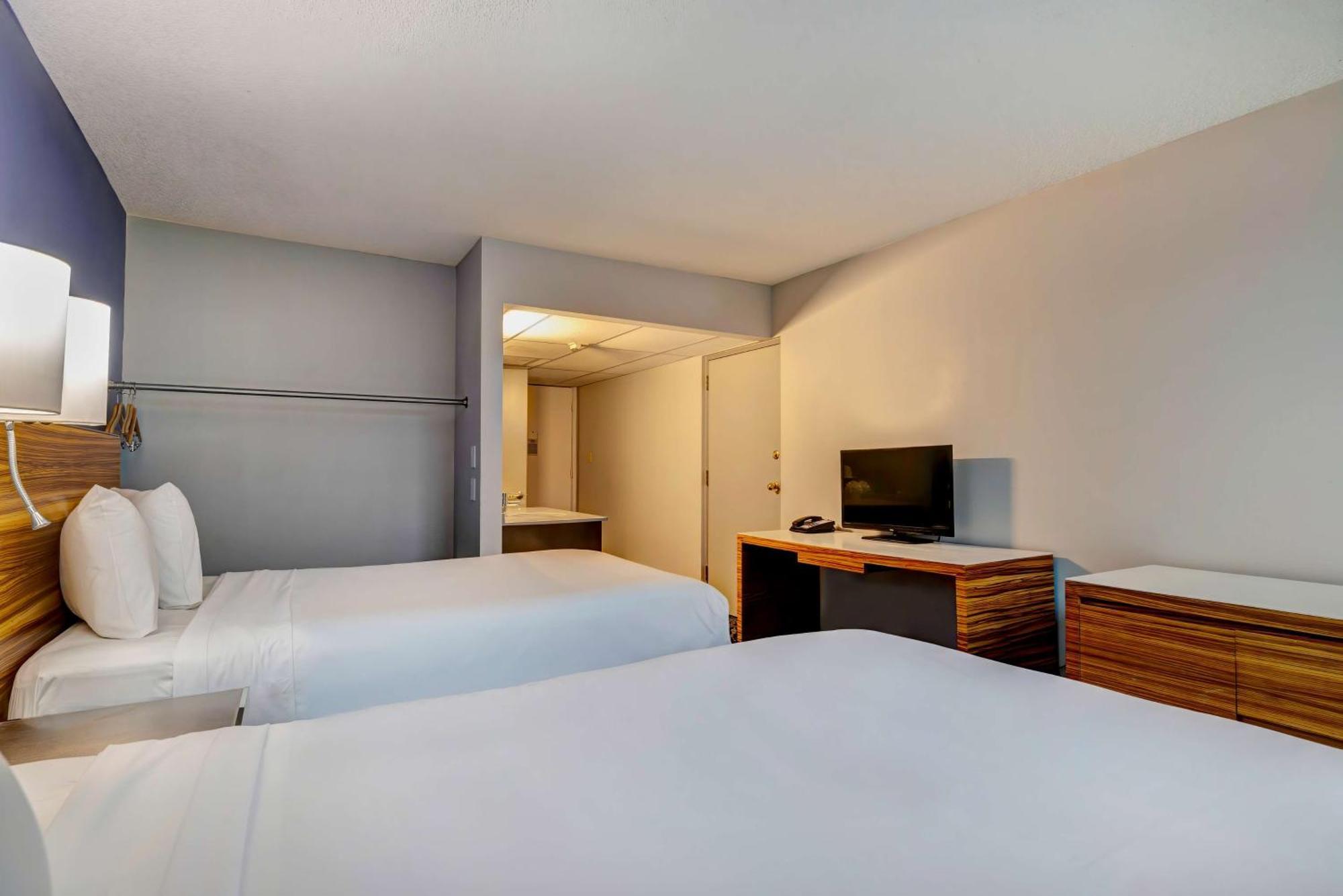 Superior Triple Room - Non-Smoking