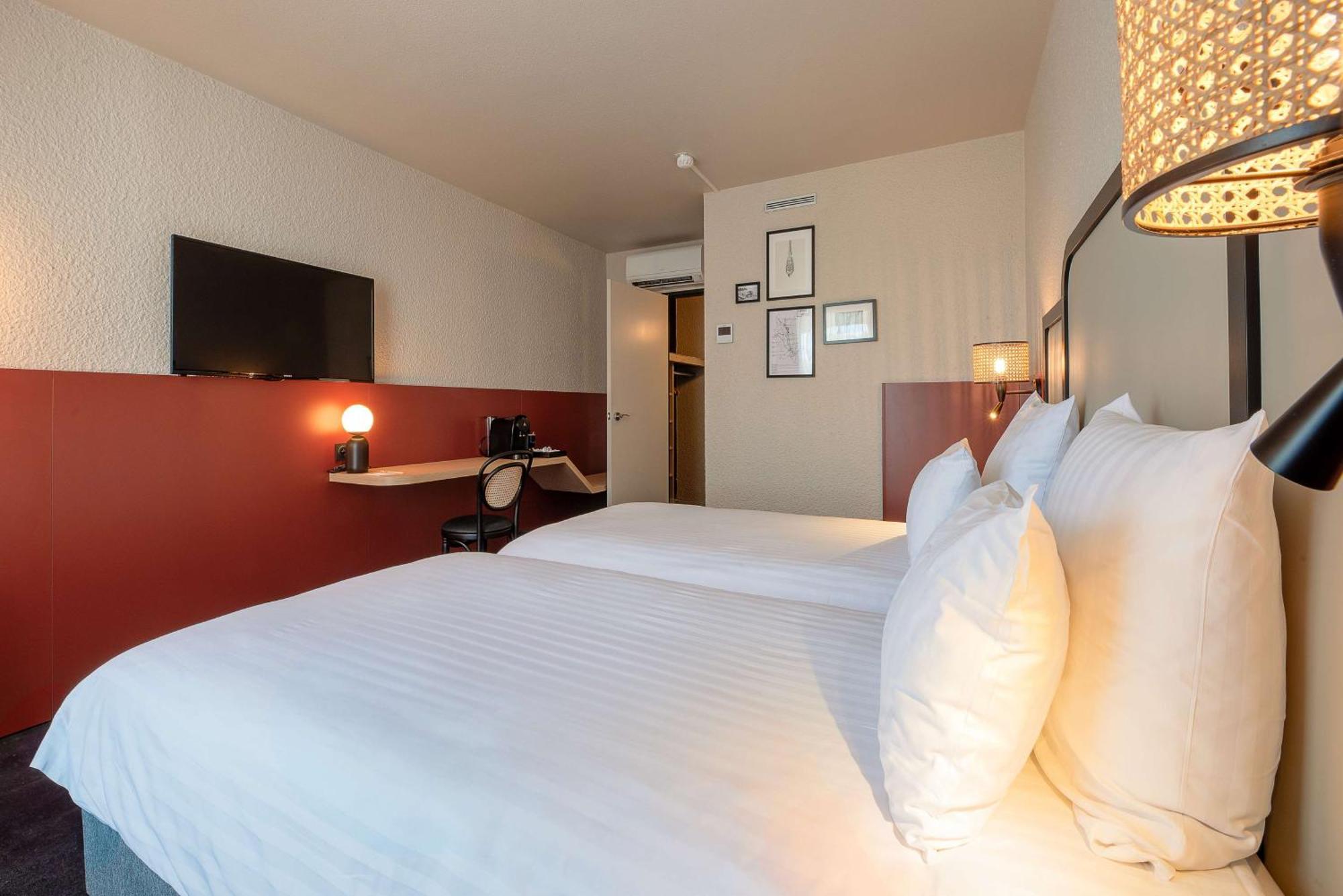 Superior Twin Room,1543367869:JPEG