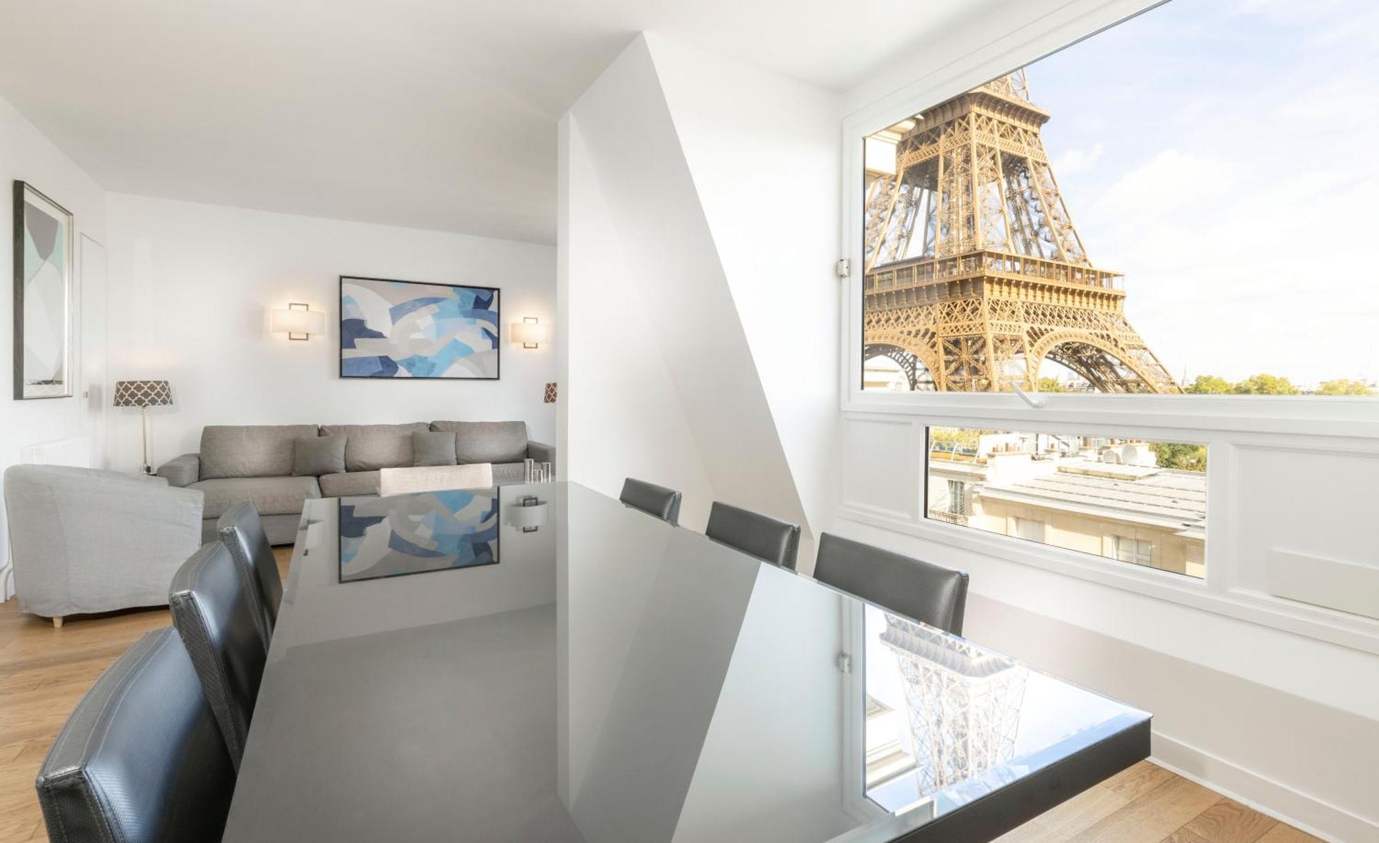 Appartamento su 2 Livelli con 3 Camere da Letto - Torre Eiffel