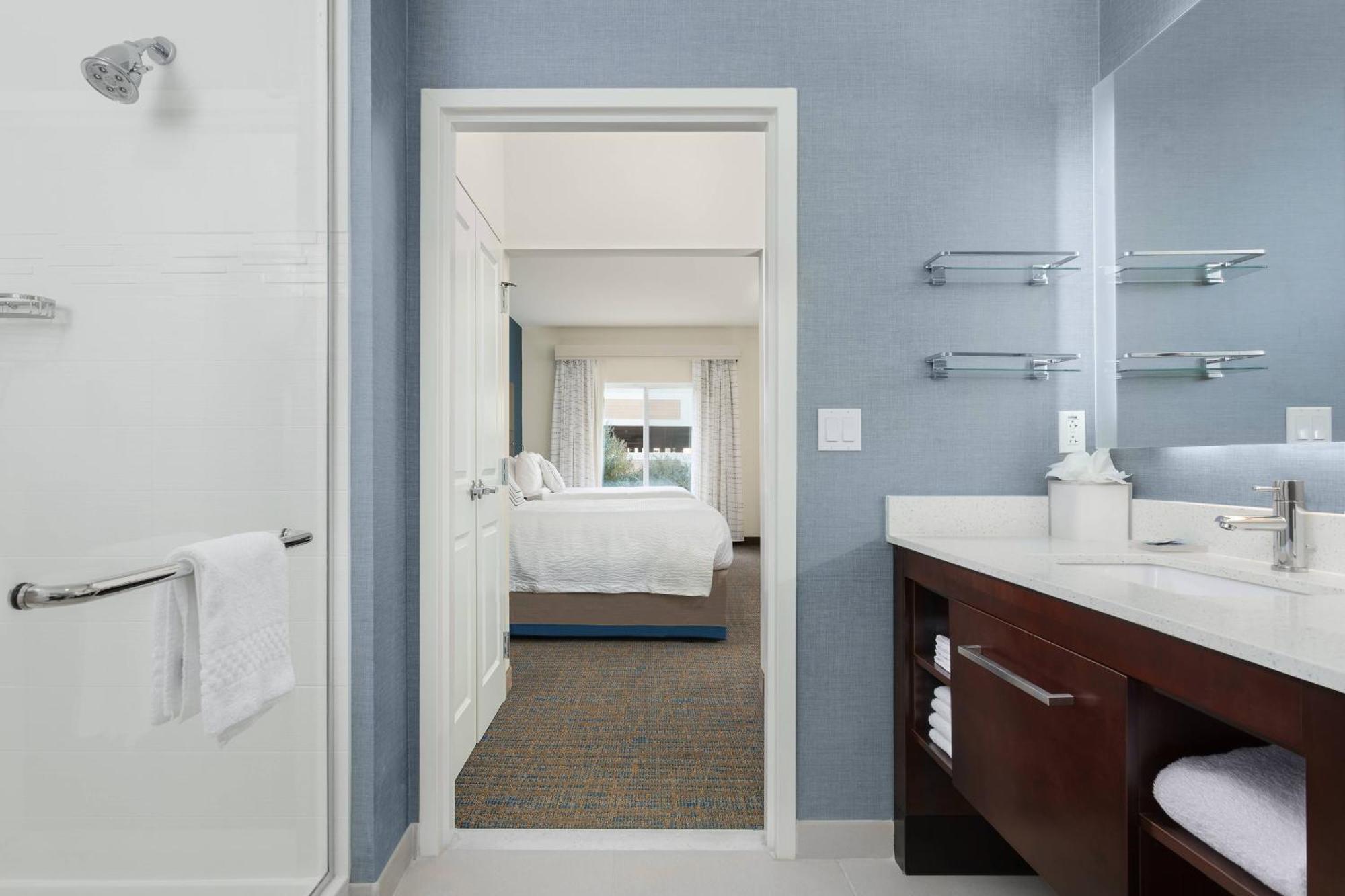 One-Bedroom Two Queen Suite with Sofa Bed