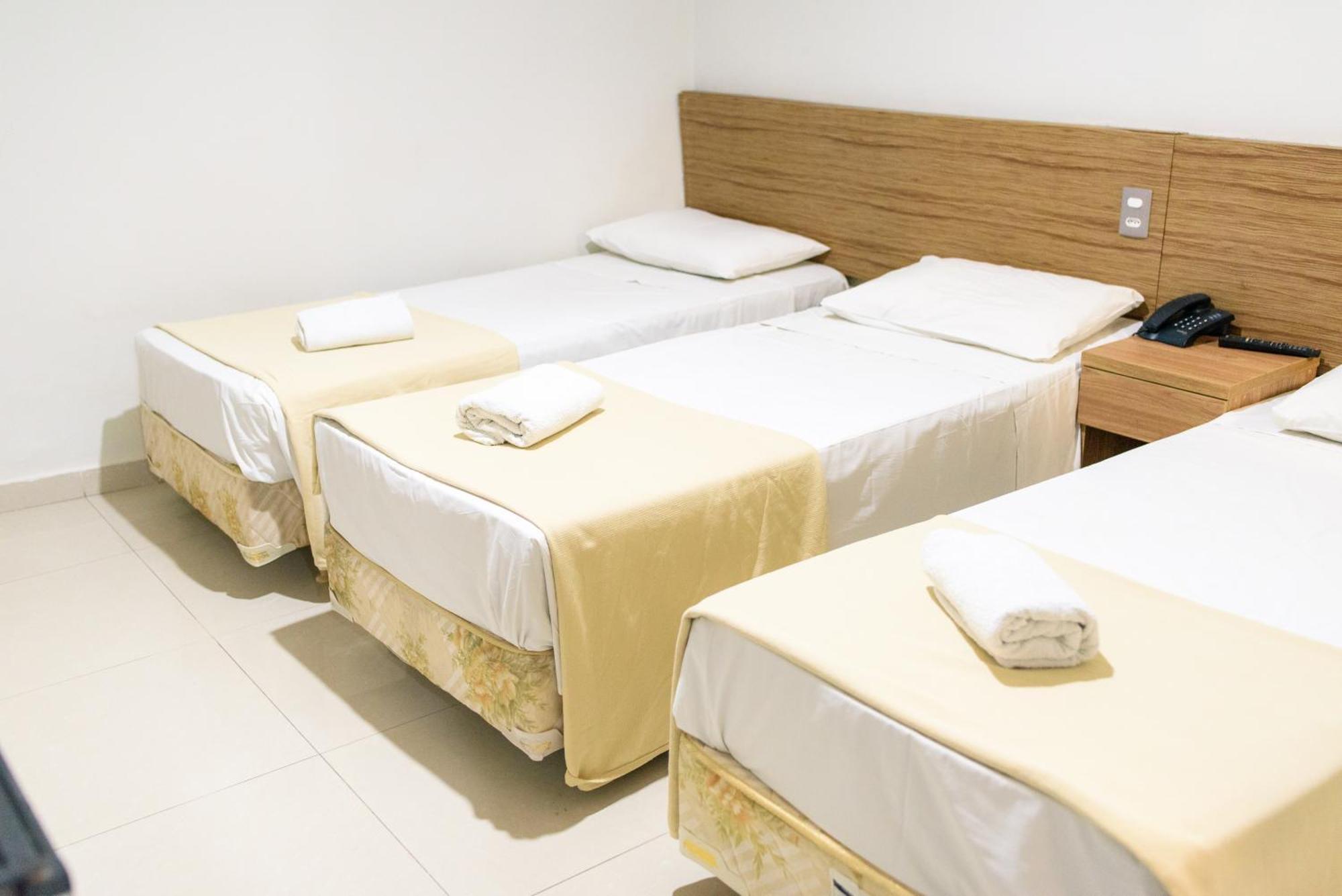 Quarto Superior com 2 Camas de Solteiro