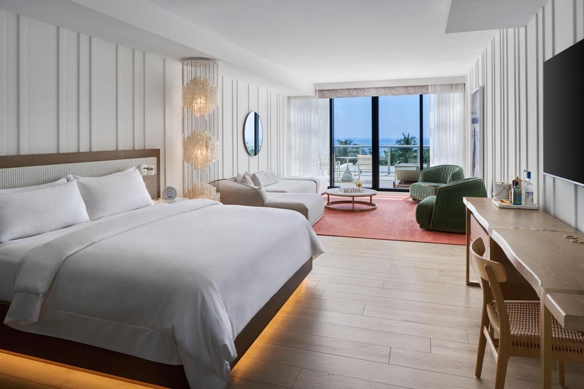 Premier, Suite, 1King, Oceanfront, Balcony,1545943480:JPEG