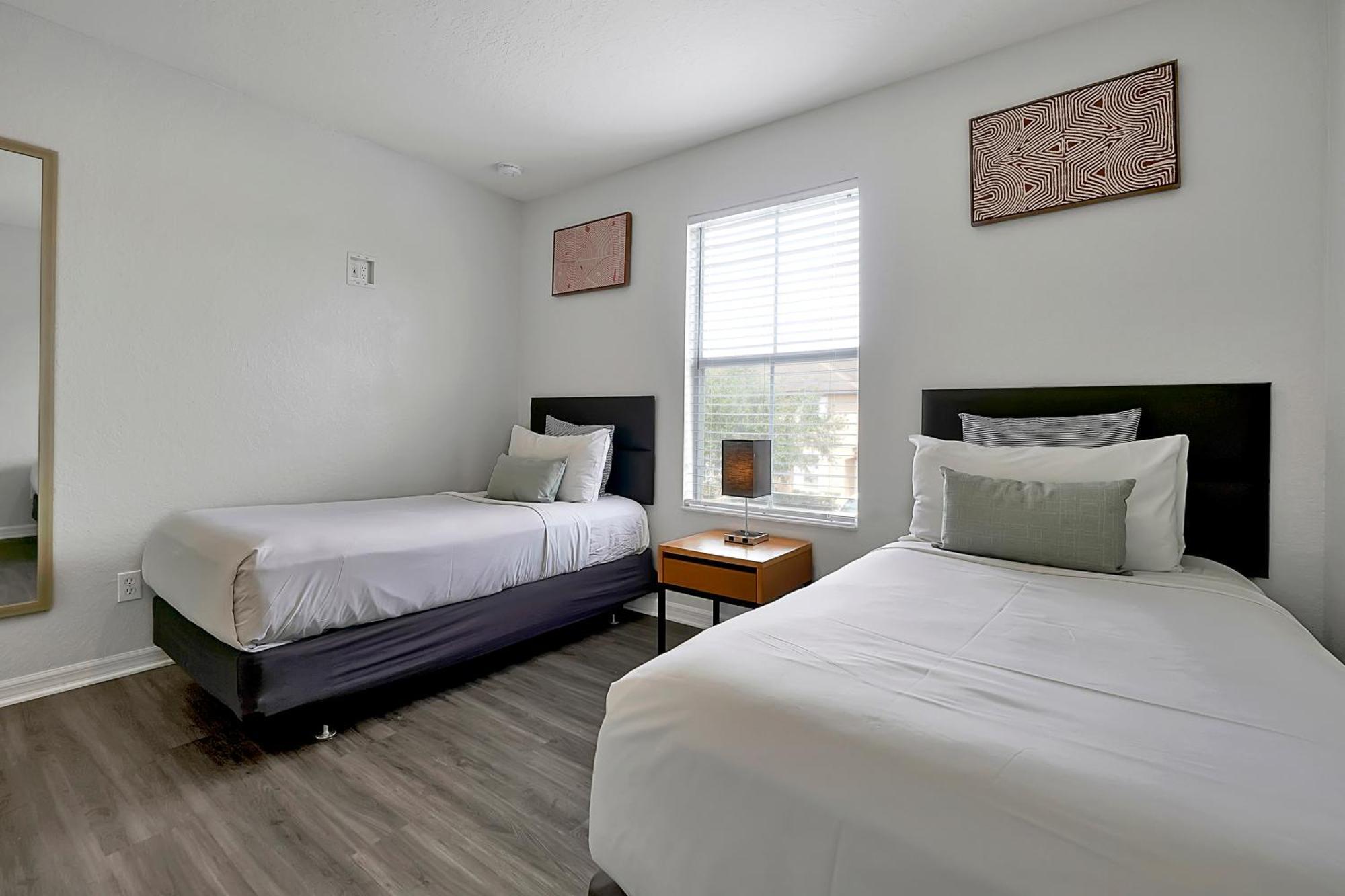 Four-Bedroom Townhouse with Private Hot Tub (1329 Sq Ft.)