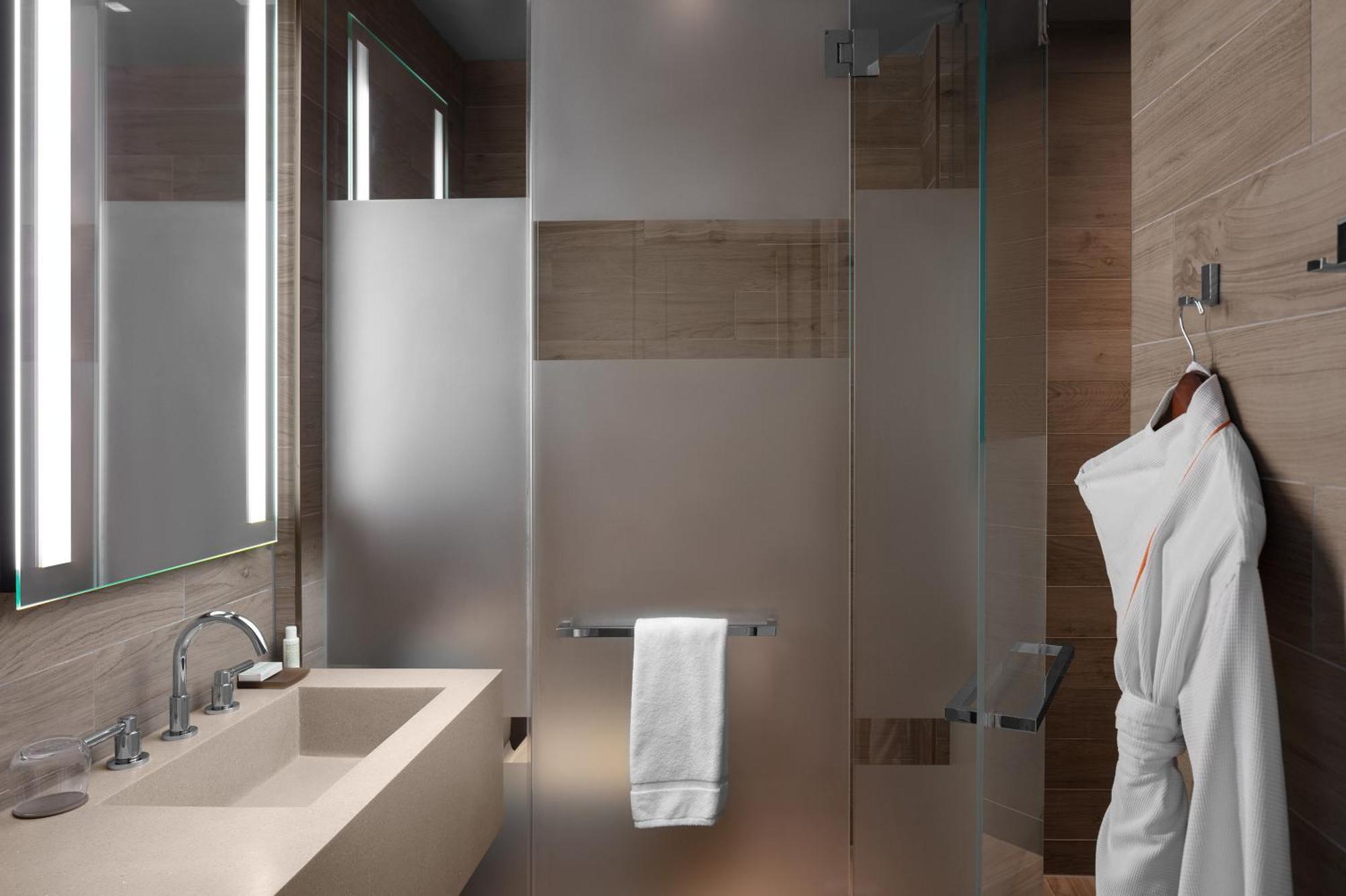 Urban Room with Two Double Beds