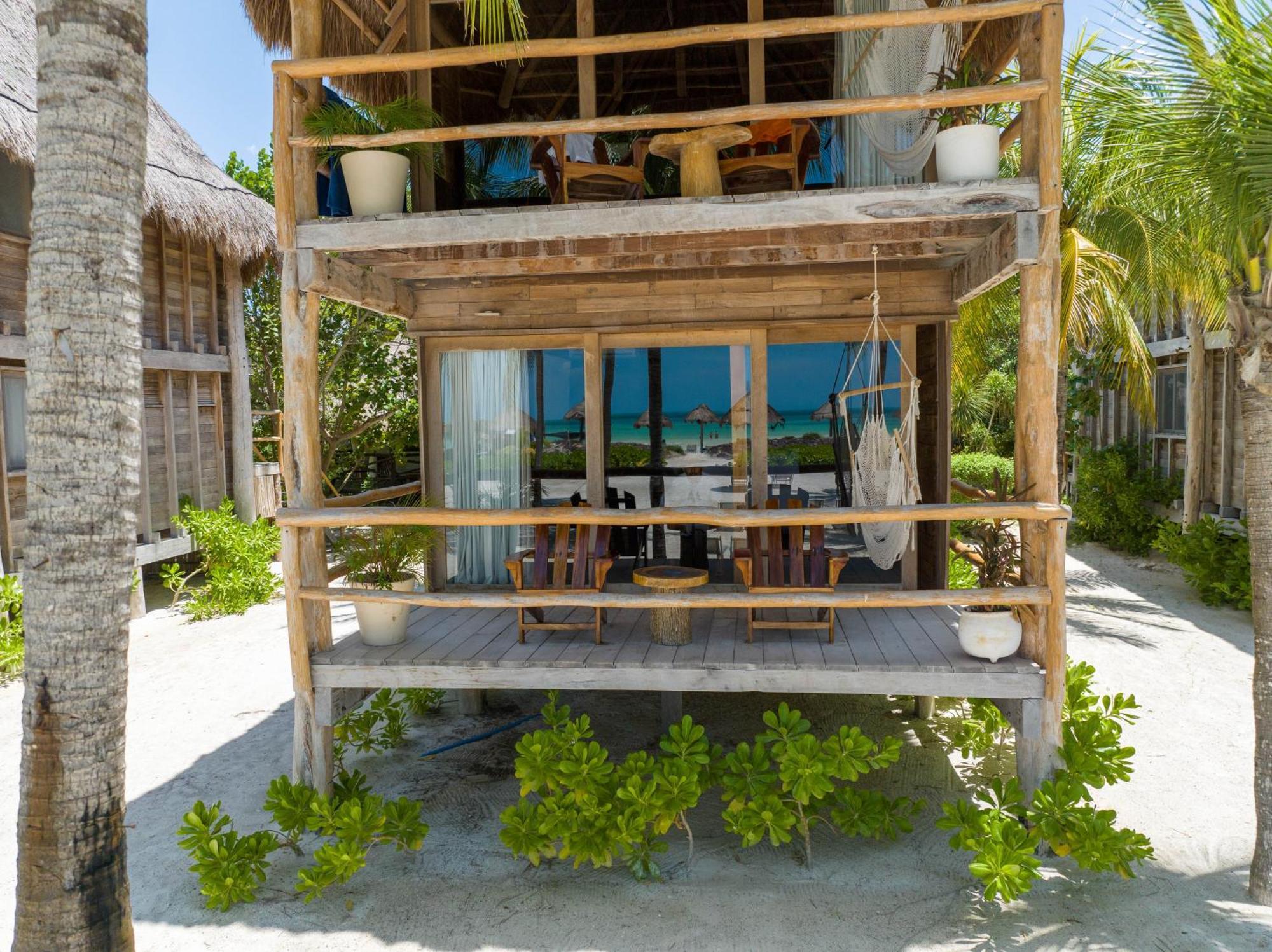 Bungalow - Beach Front