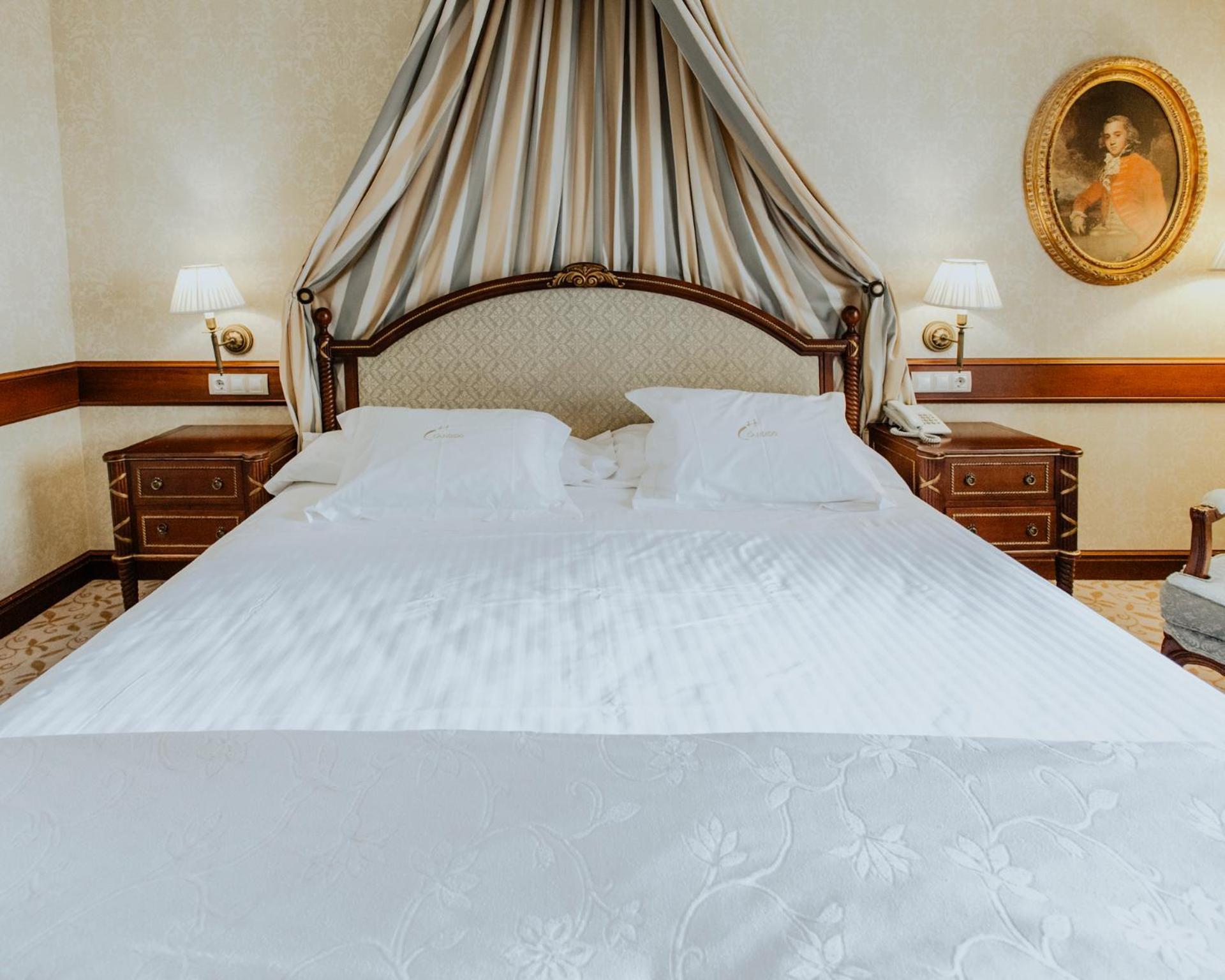 Double Room,1548753532:JPEG