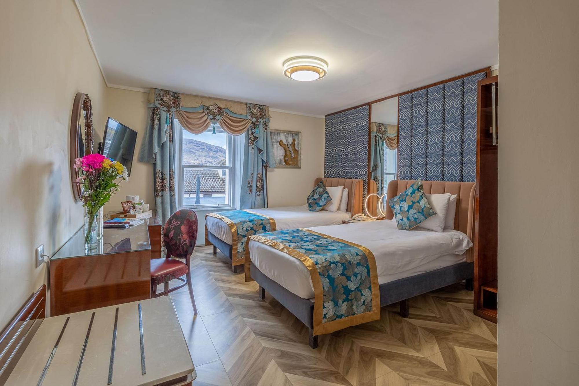 Deluxe Zweibettzimmer mit Seeblick