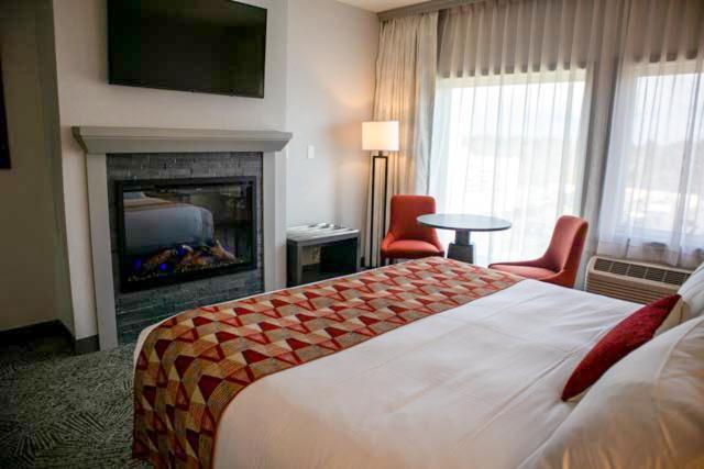 Standard Queen Room