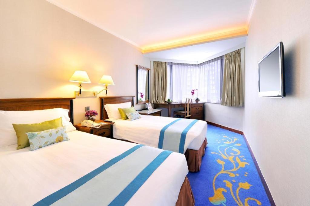 Non Smoking - City View Superior Room with Twin bed