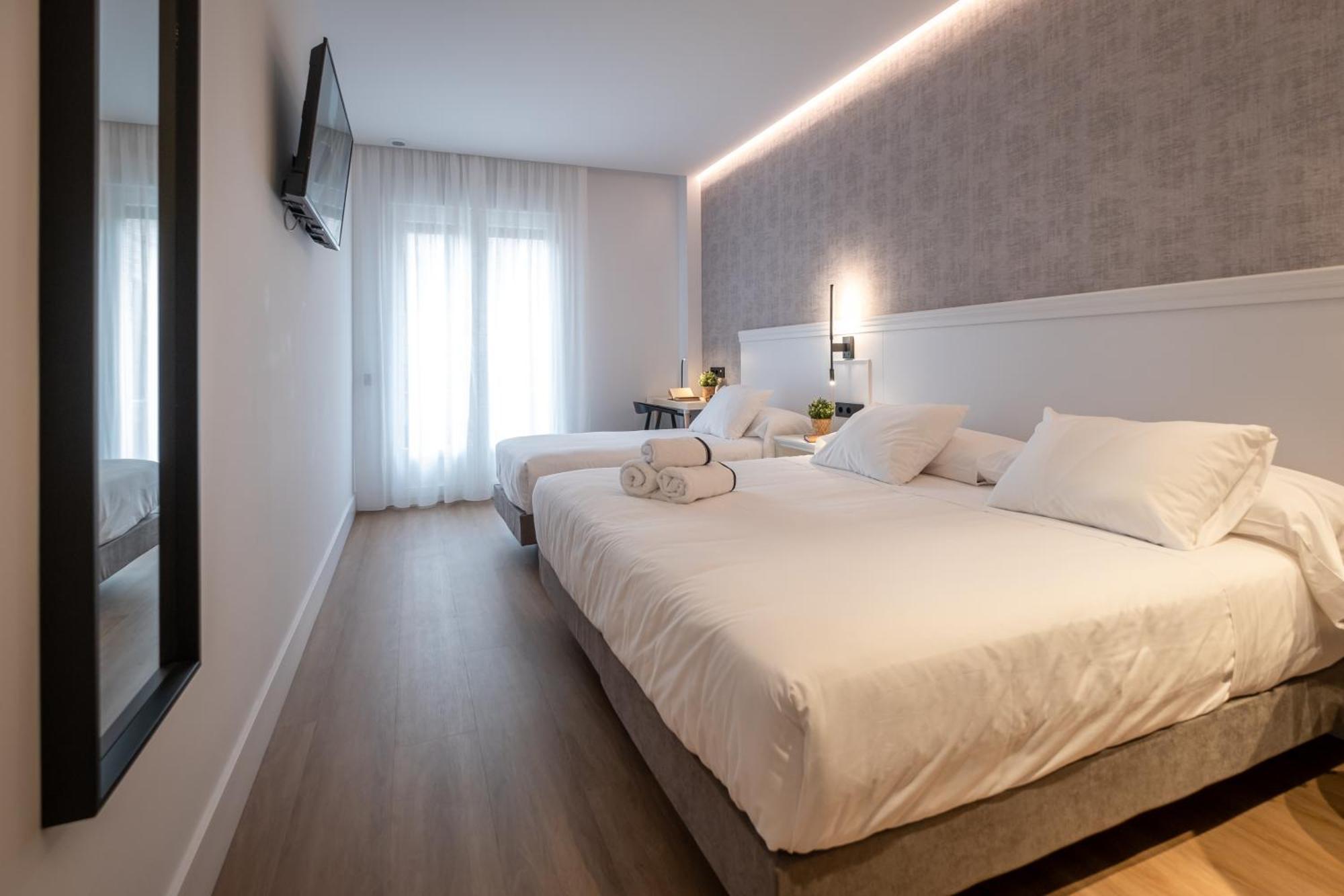 Habitación Triple con balcón
