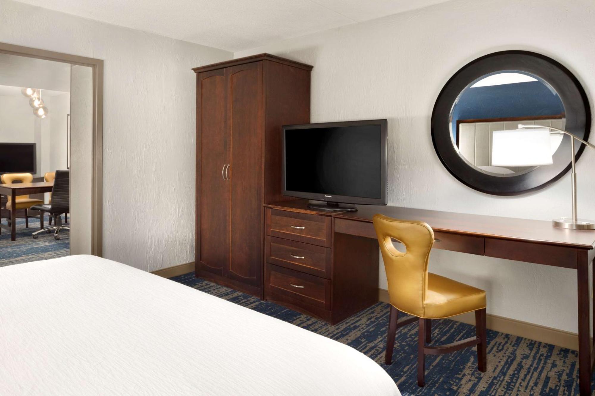 Two-Room King Suite - Non-Smoking