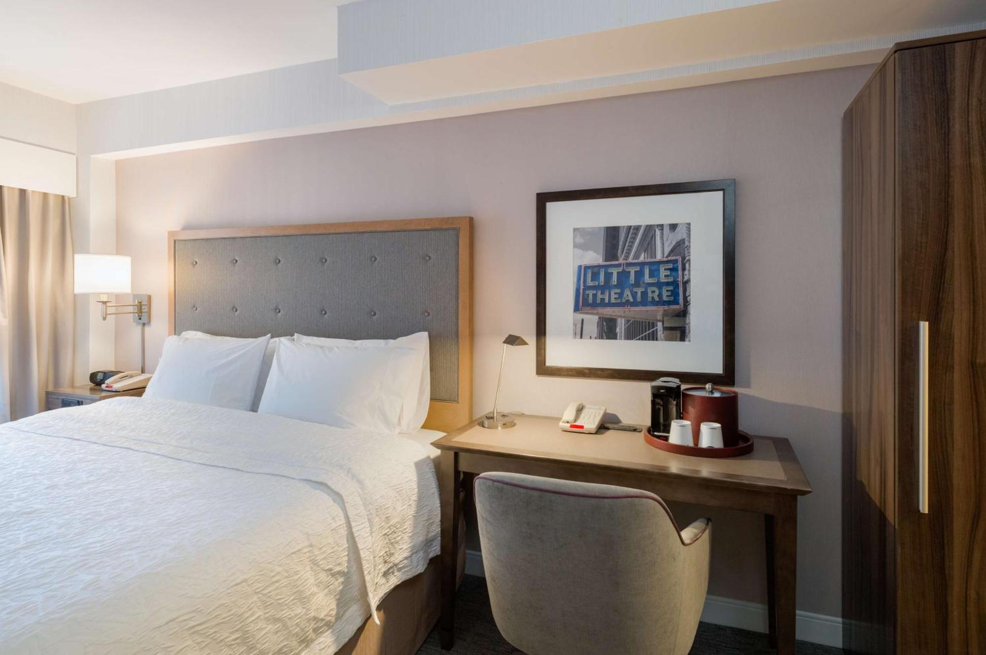 King Room with King Bed - Non-Smoking,1548875857:JPEG